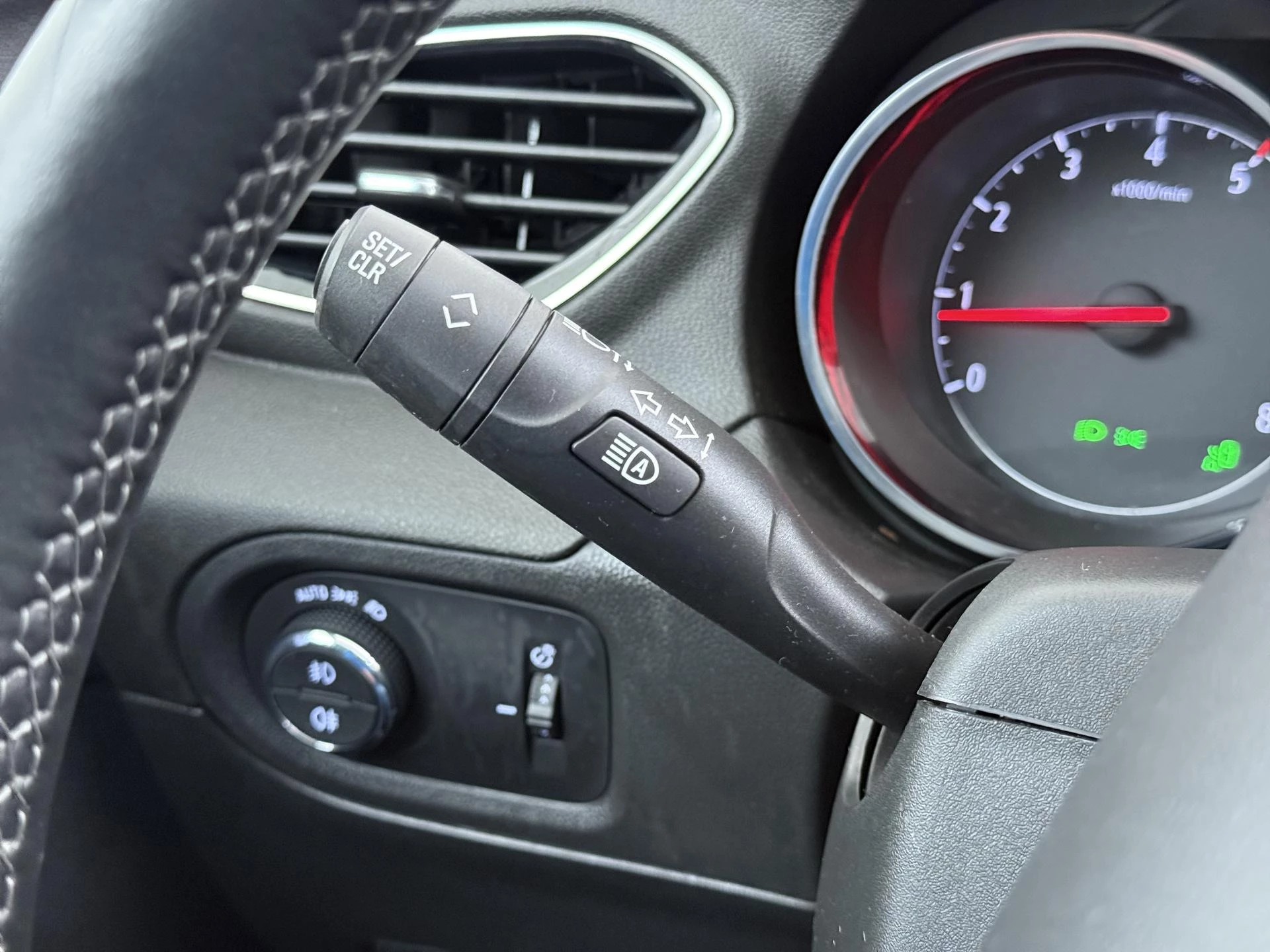 Opel-Grandland X-image-19