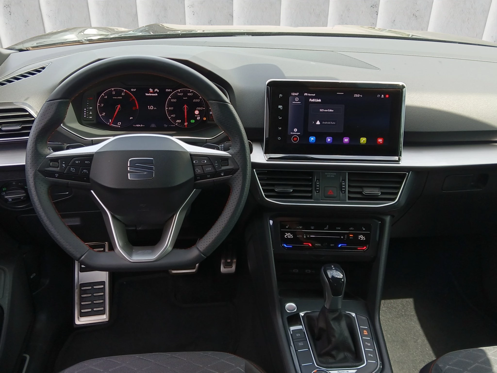 SEAT Tarraco 2.0 TSI FR 4Drive AUT | LED | NAVI | ACC | KAM