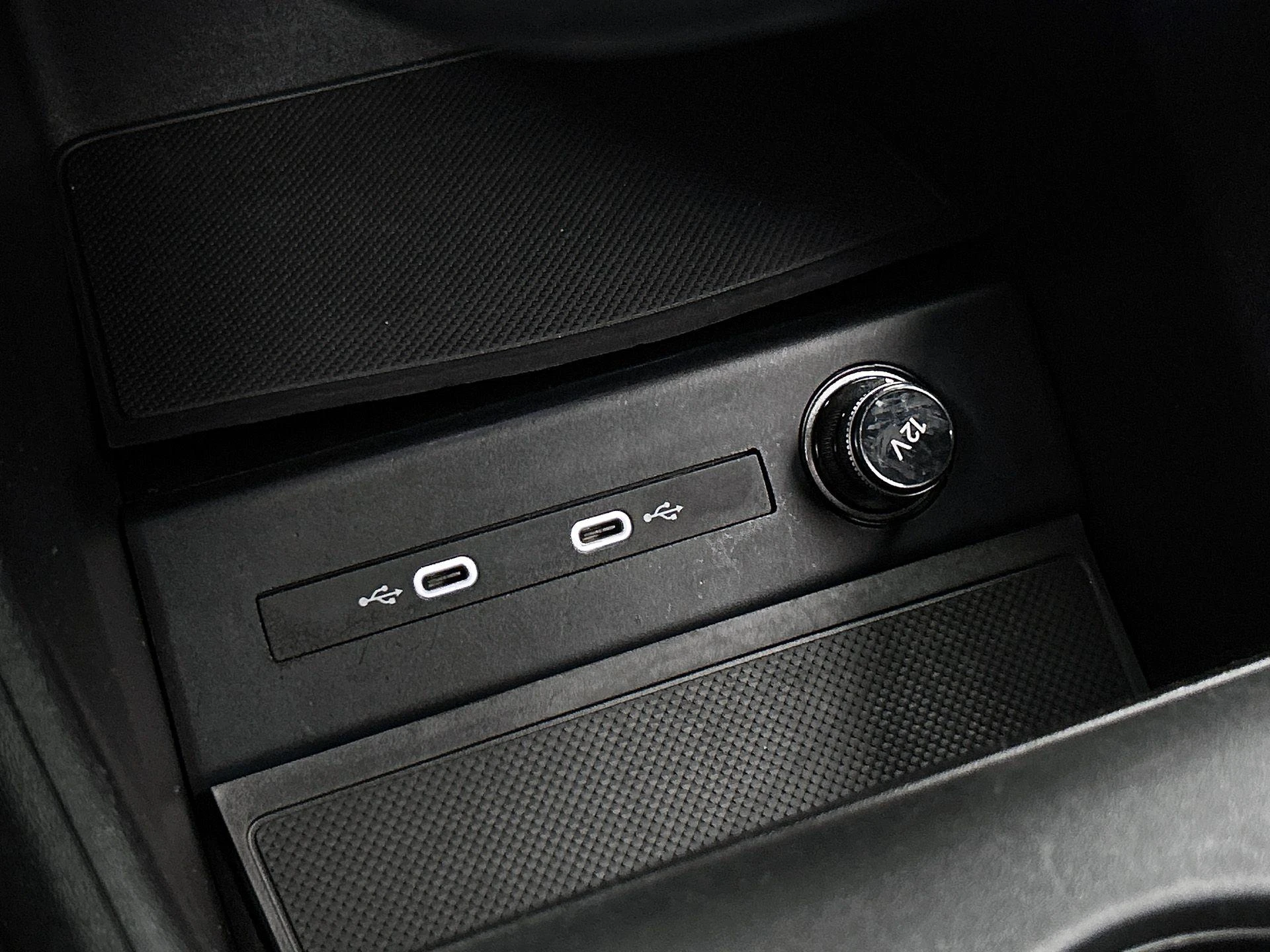 Audi-Q4 e-tron-image-31