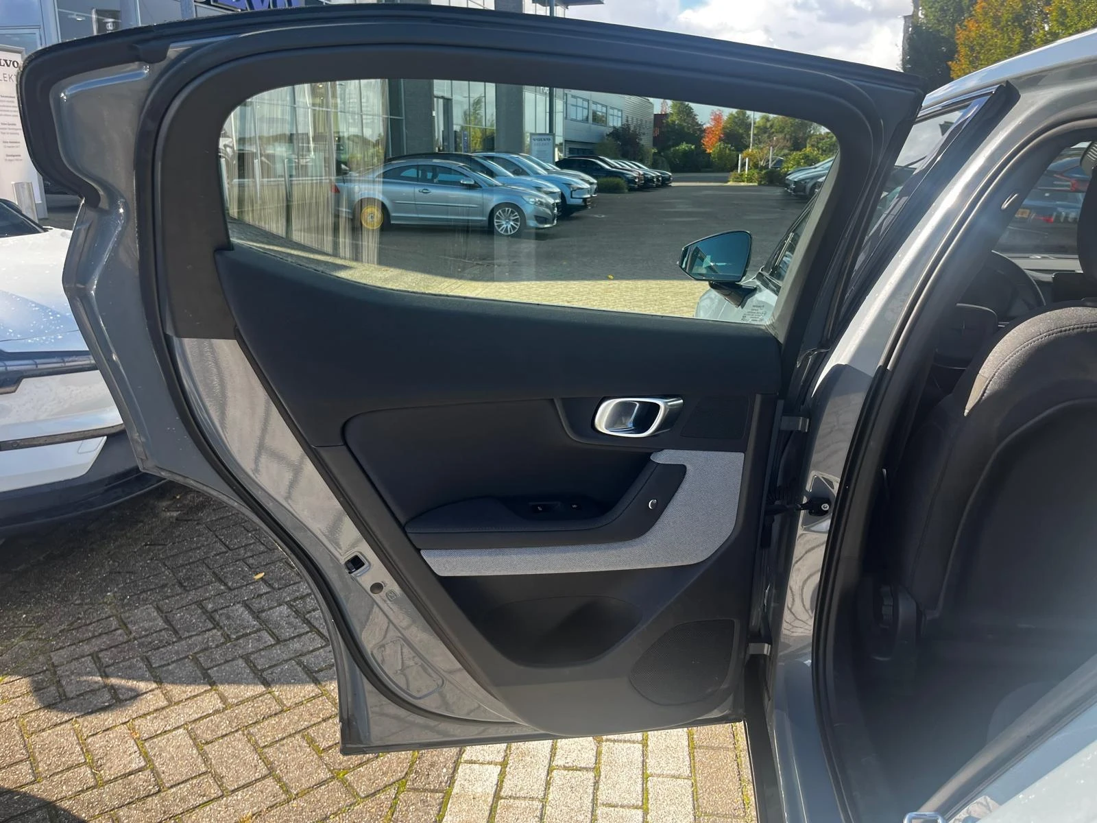 Polestar-2-image-11