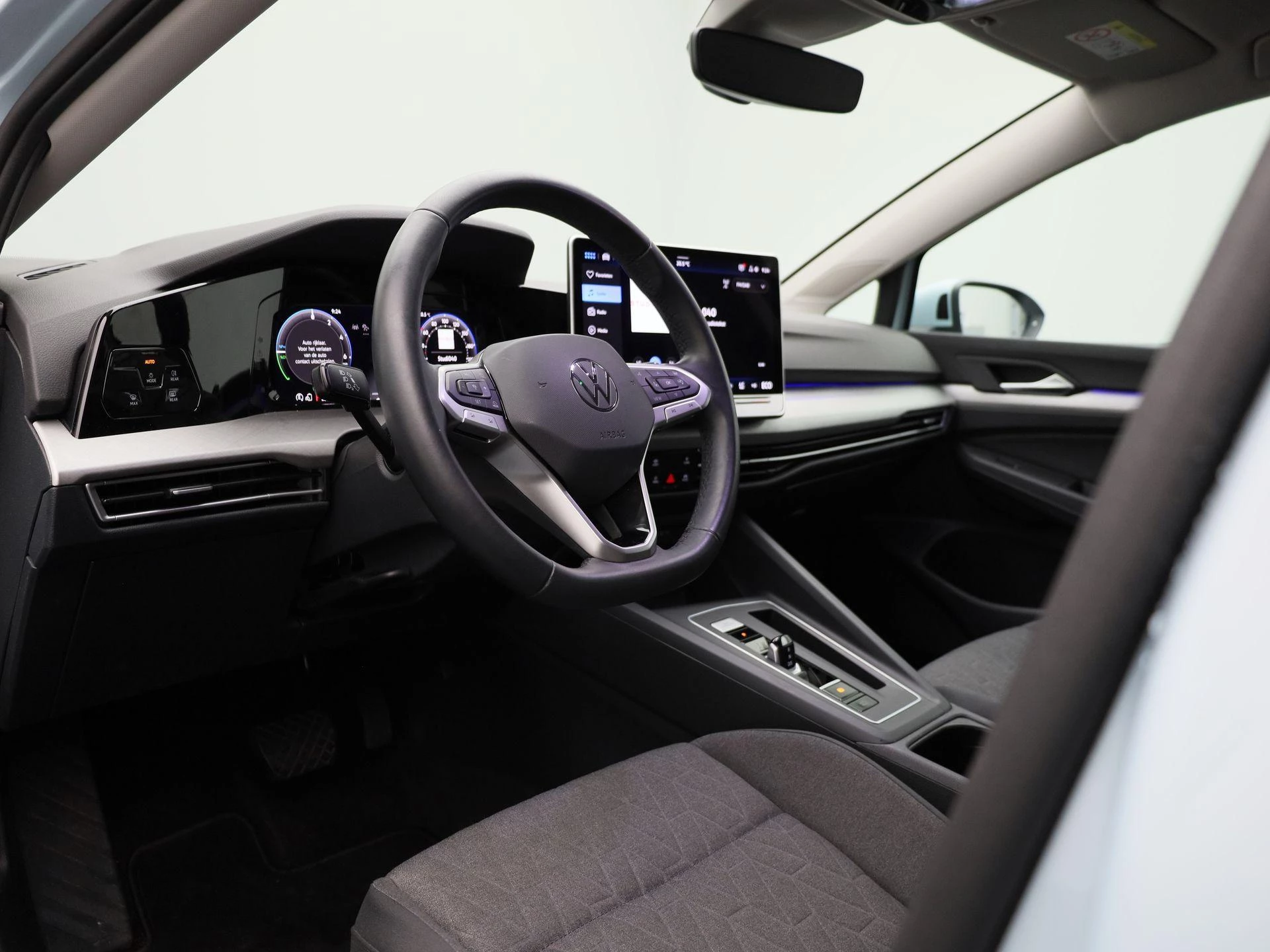 Volkswagen Golf 1.5 eHybrid Life Edition