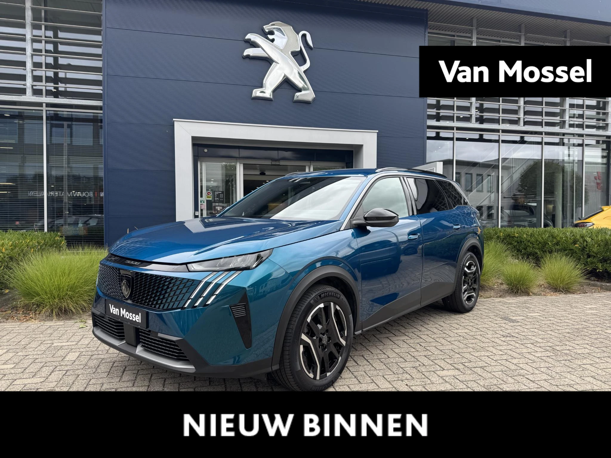 Peugeot-5008-image-0