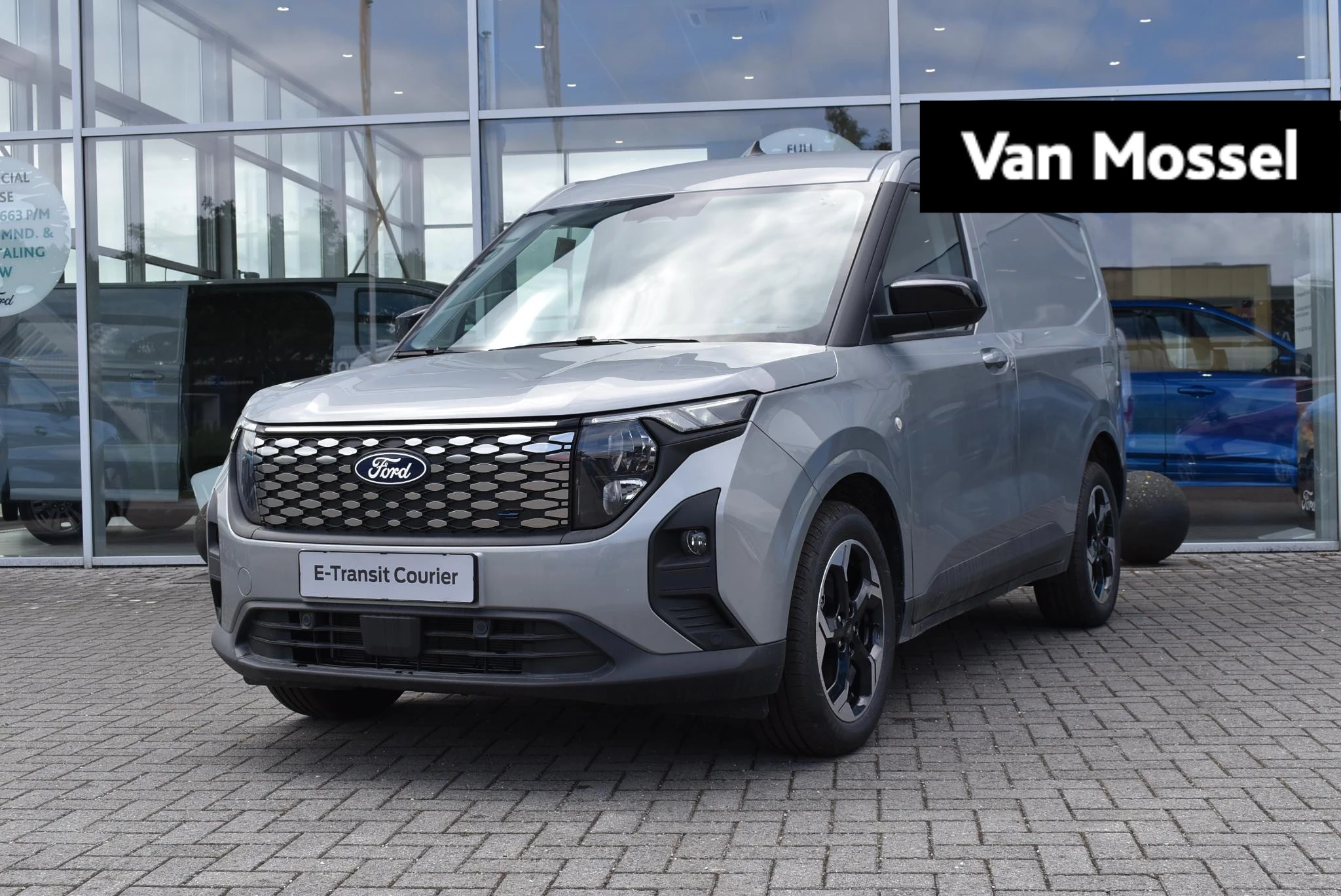 Ford-E-Transit-image-0