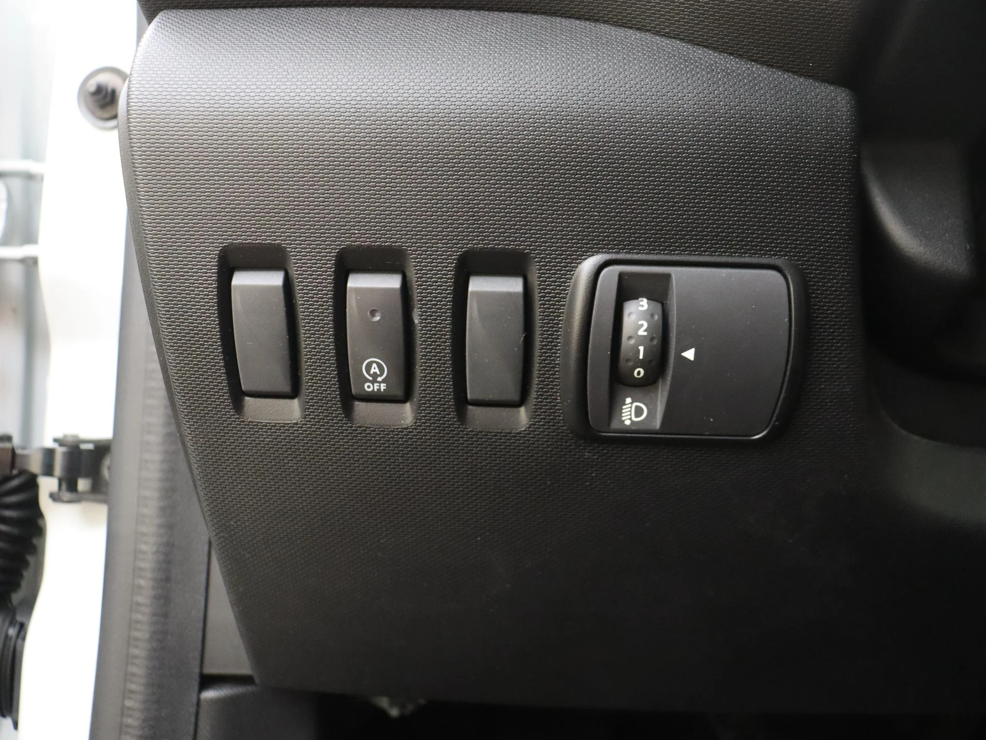 Renault-Twingo-image-22