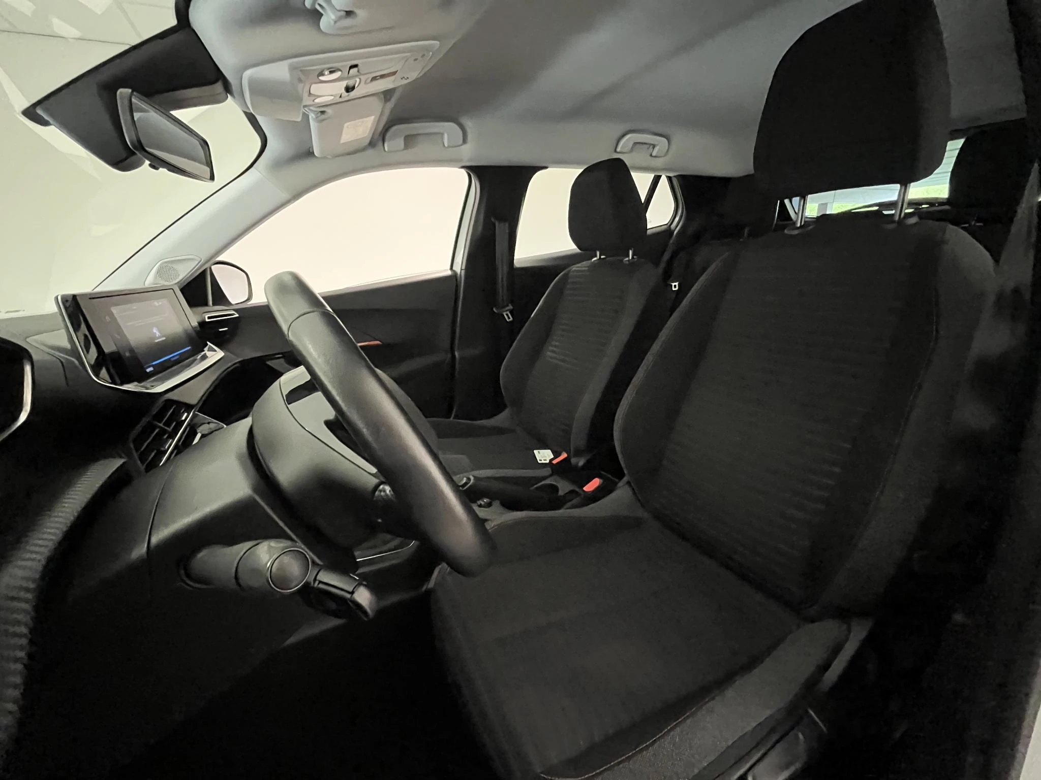 Peugeot-2008-image-17