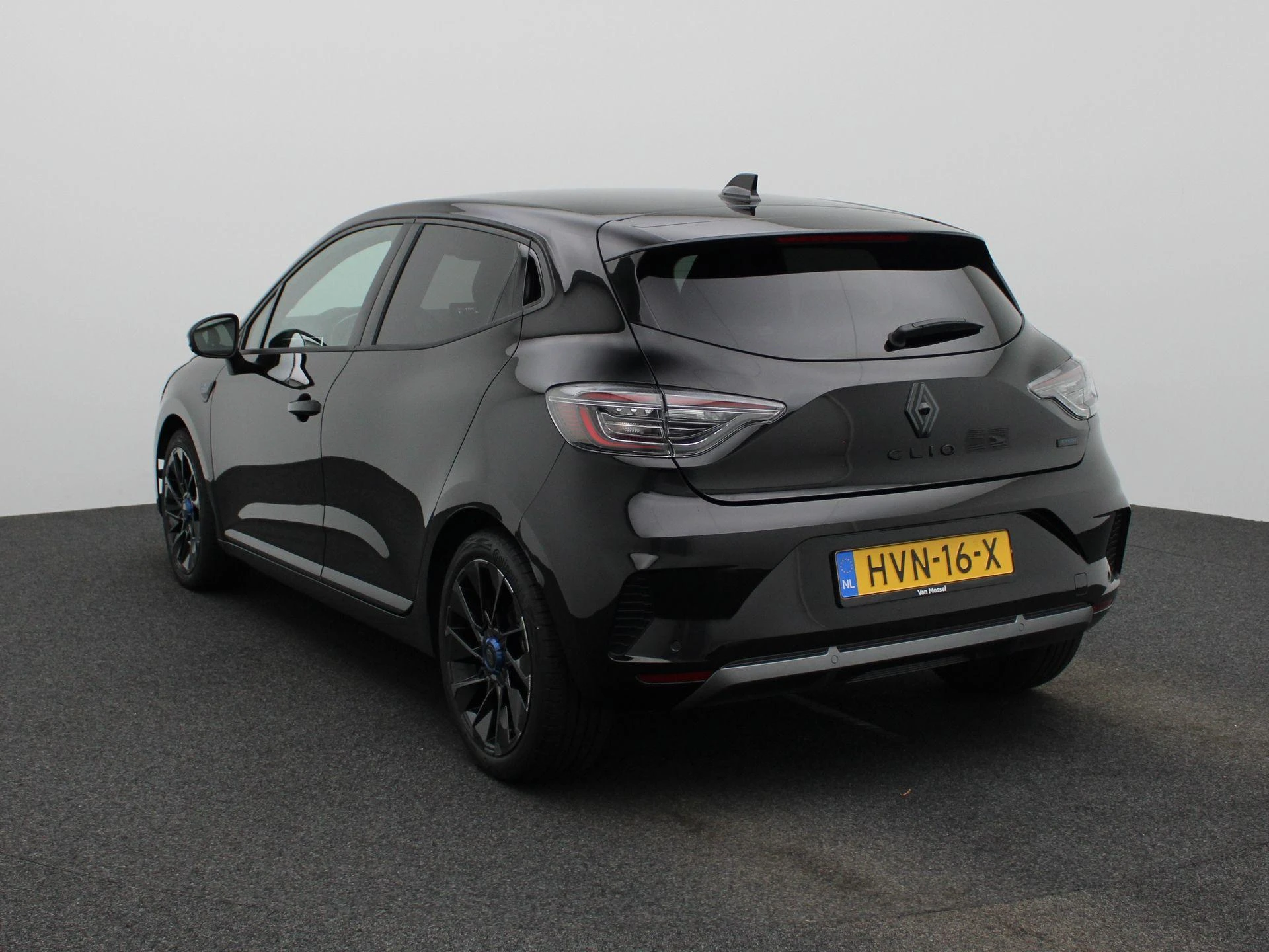Renault-Clio-image-1