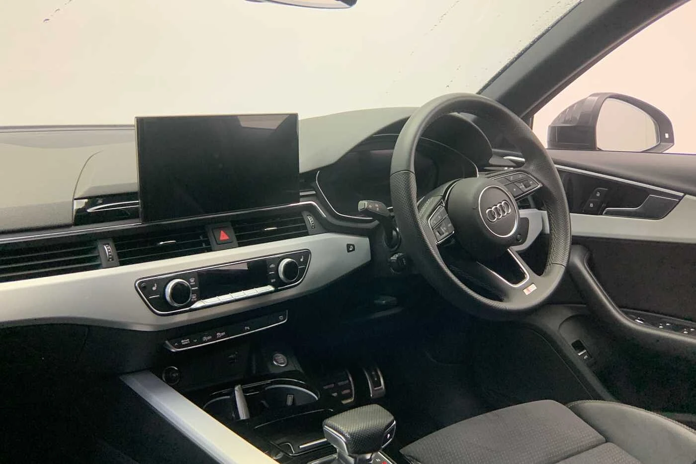 Audi-A4-image-11