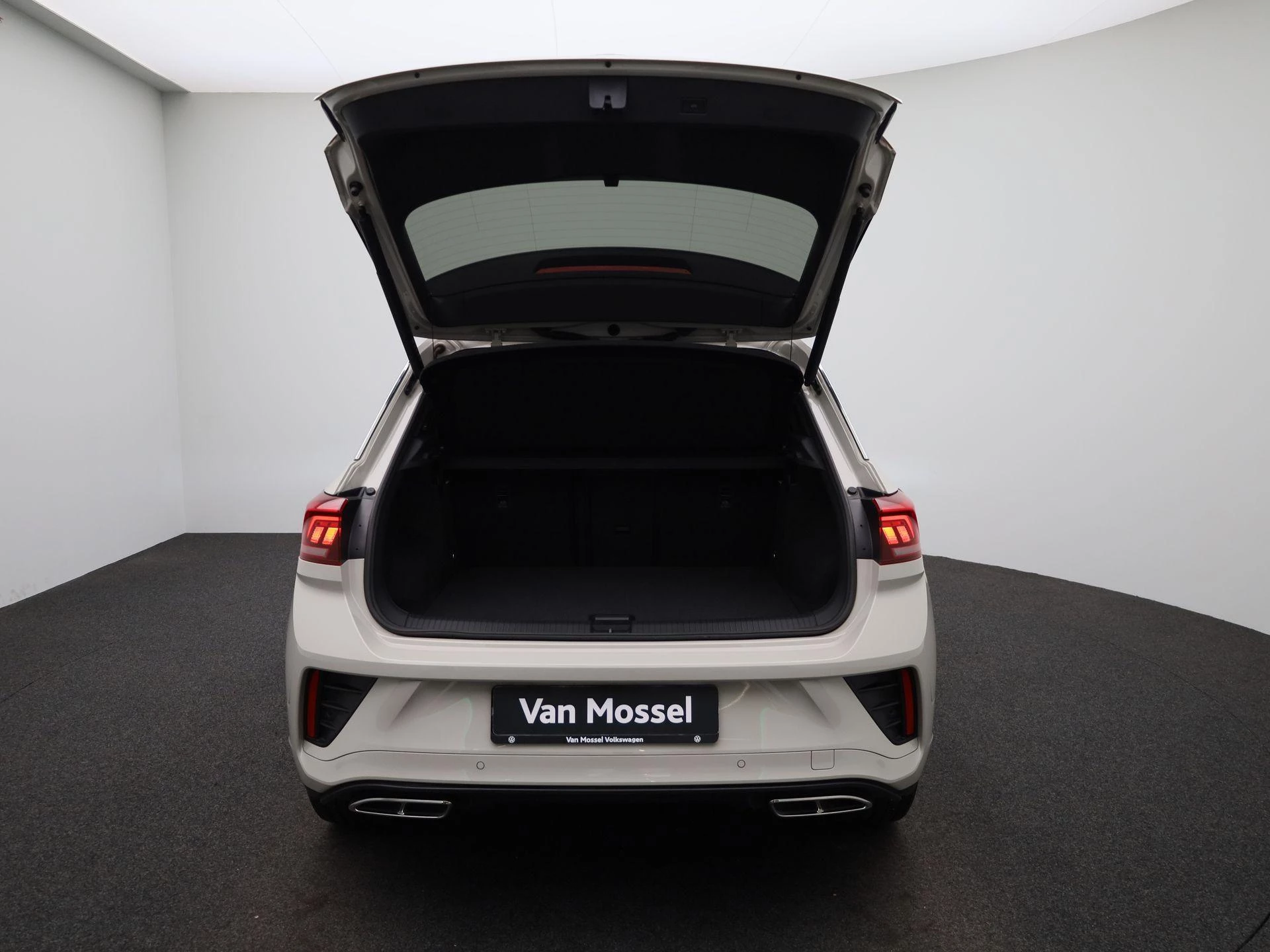 Volkswagen T-Roc 1.5 TSI R-Line 150 PK|