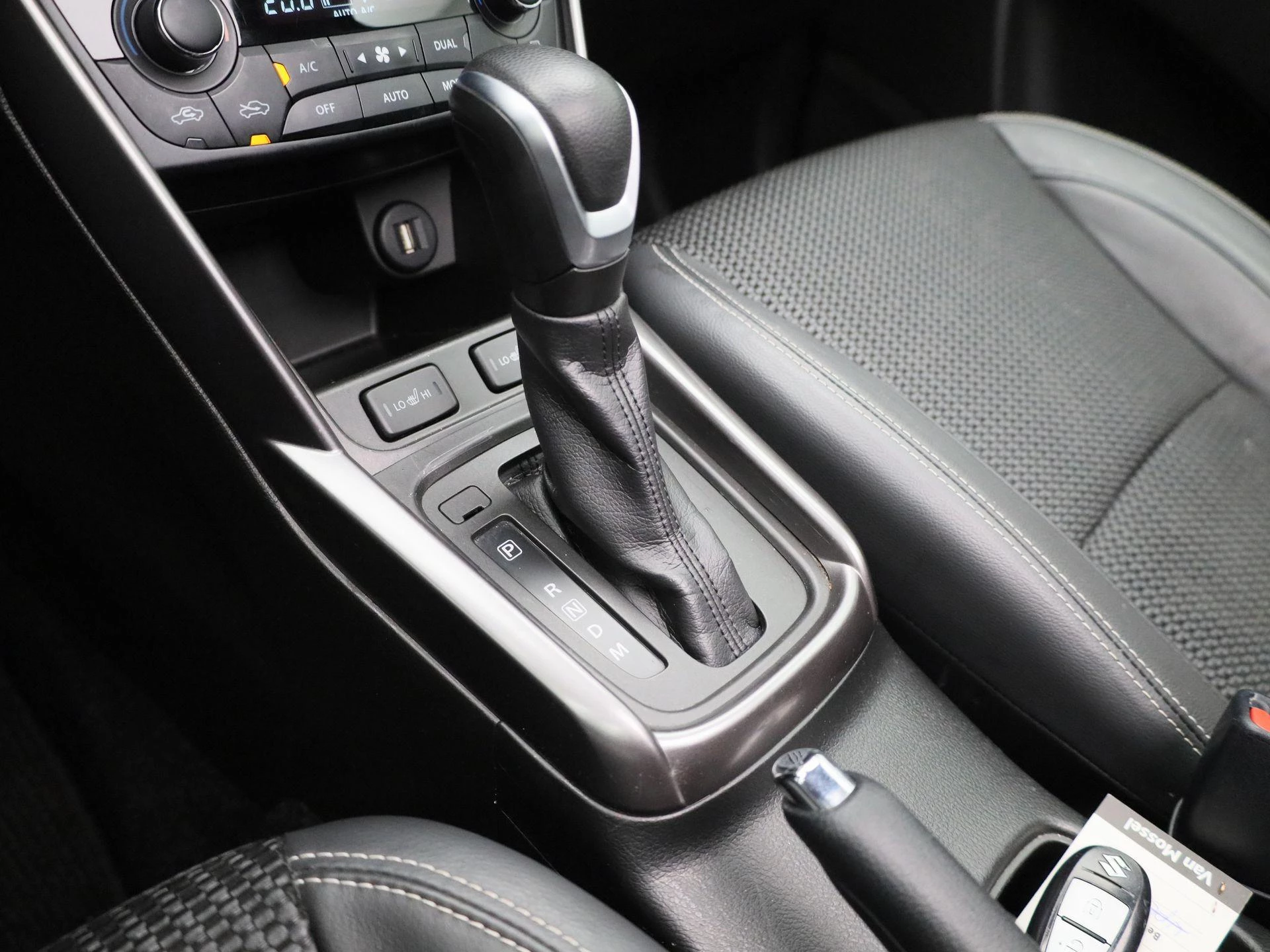 Suzuki-S-Cross-image-16