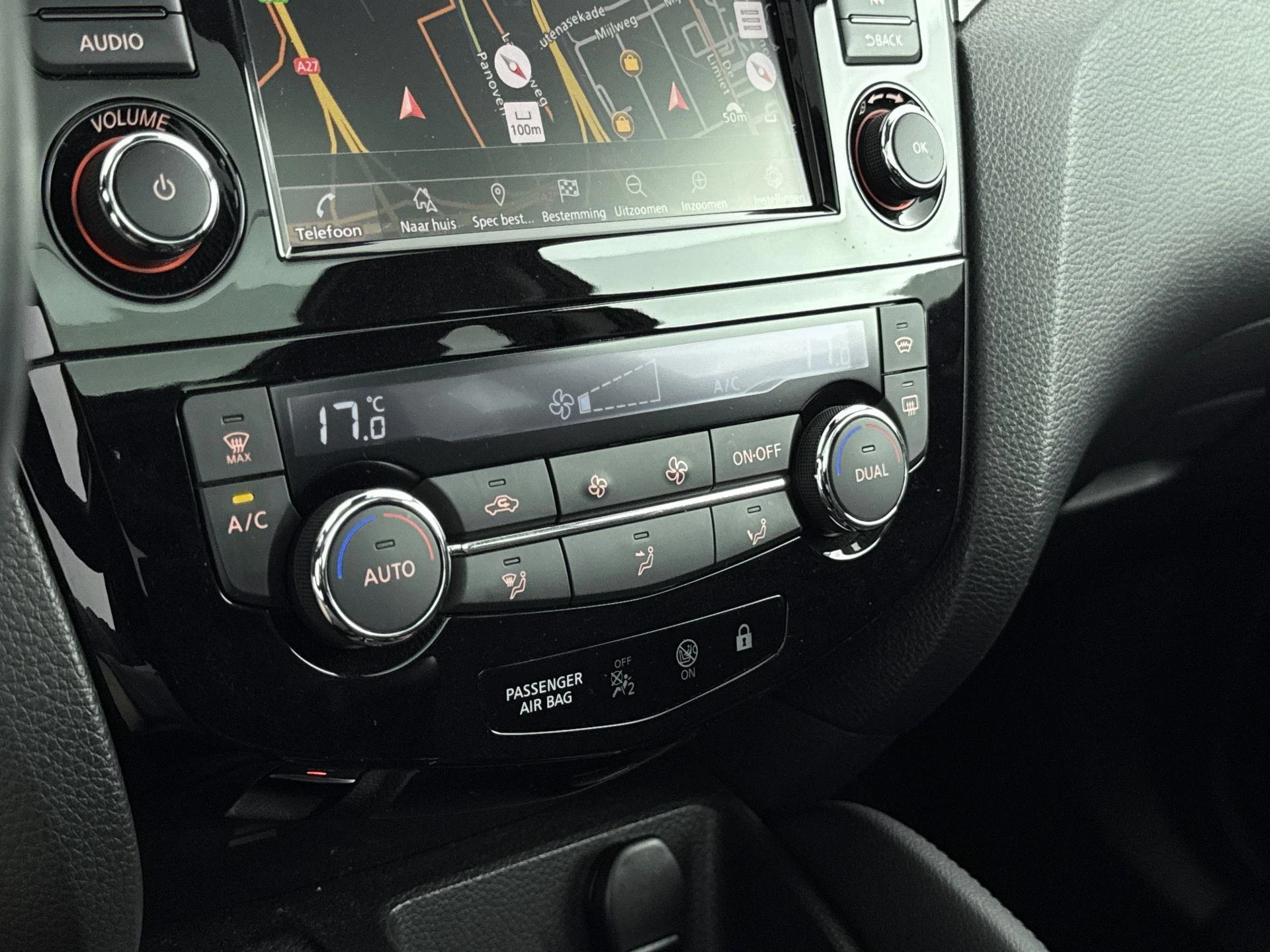 Nissan QASHQAI 1.3 DIG-T Tekna 140PK