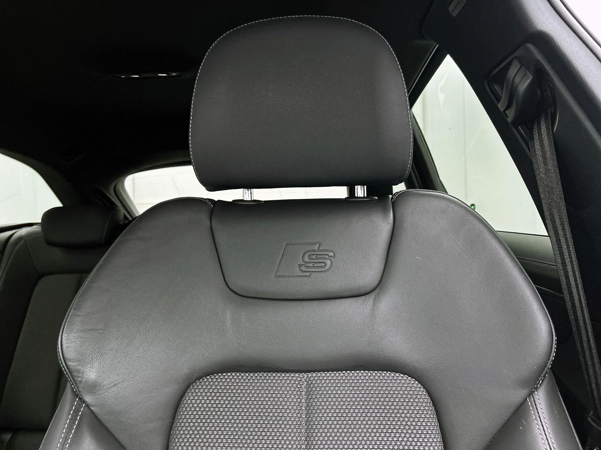 Audi-A6-image-11