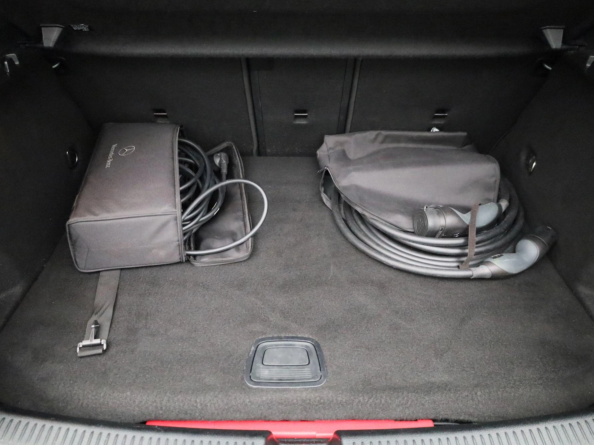 Mercedes-Benz A-Klasse A 250 e Business Solution
