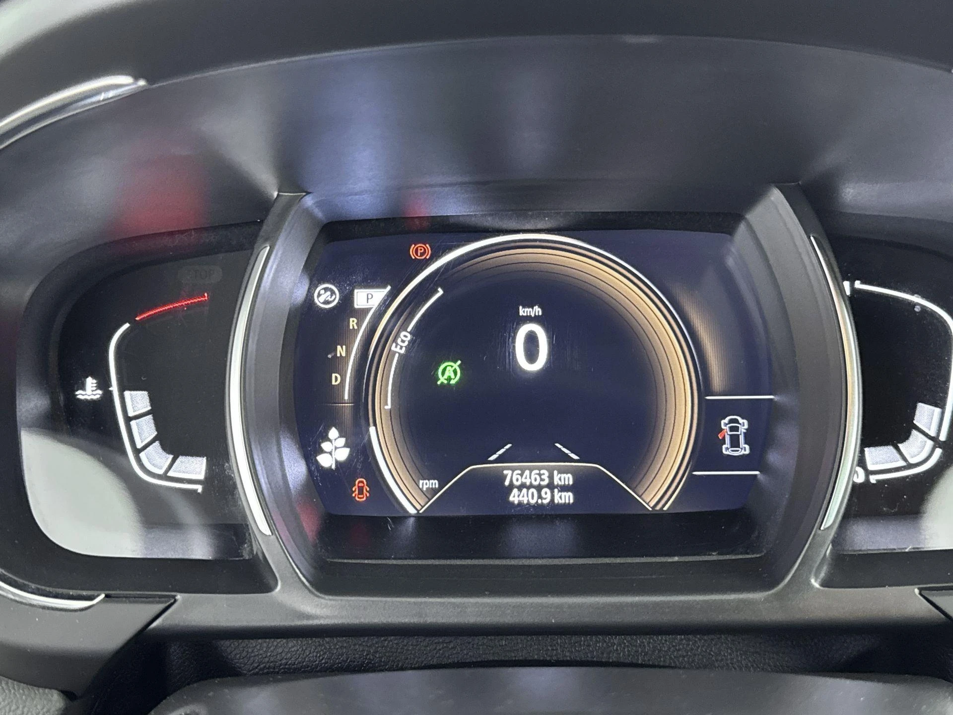 Renault-Scénic-image-9