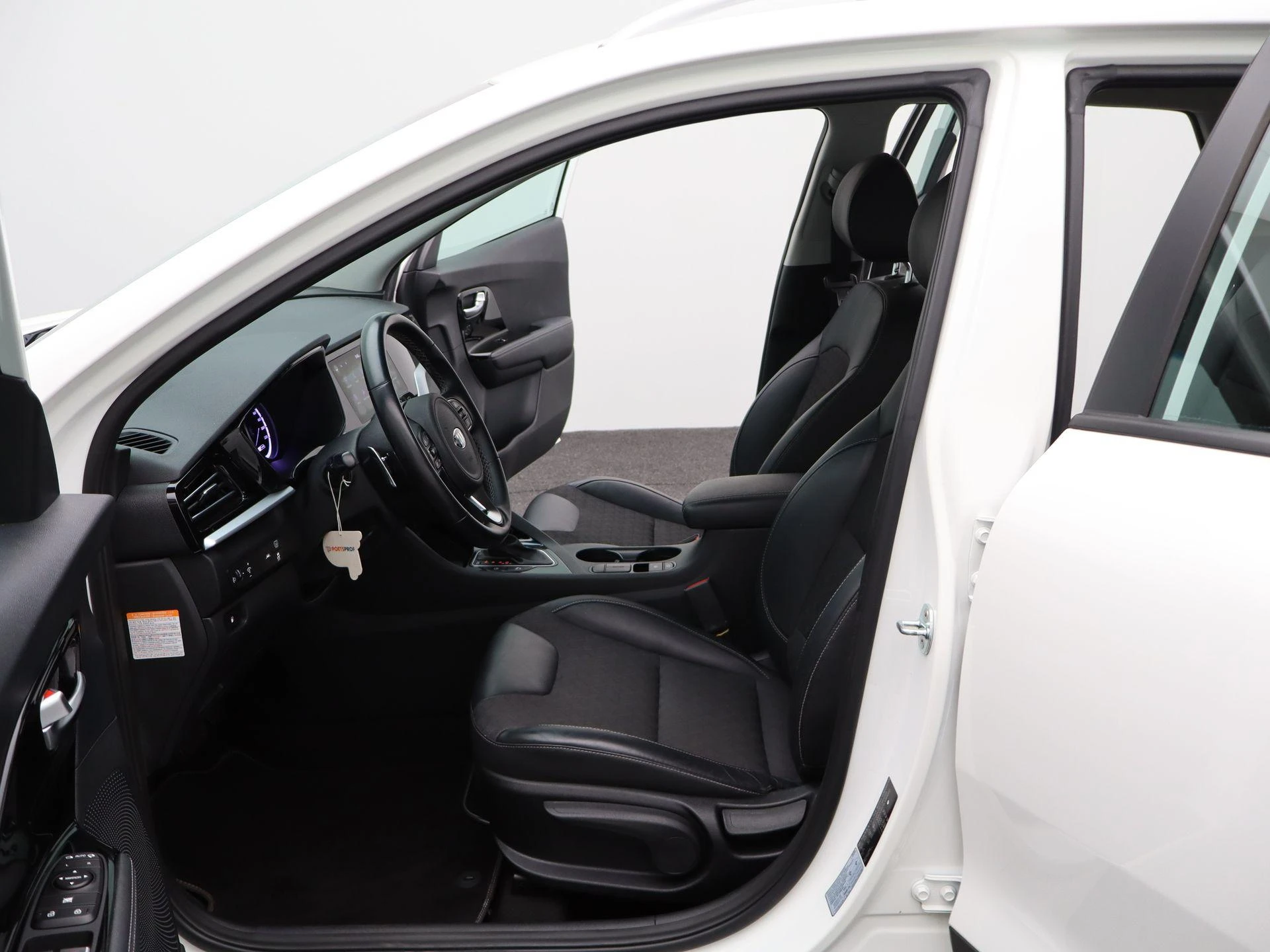 Kia-Niro-image-10