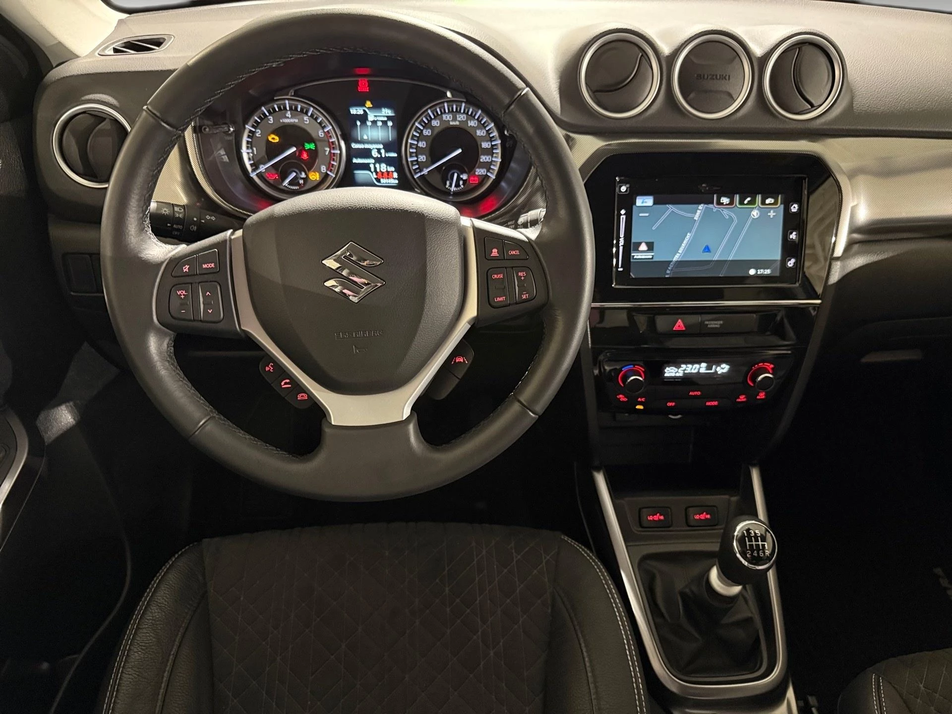 Suzuki-Grand Vitara-image-5