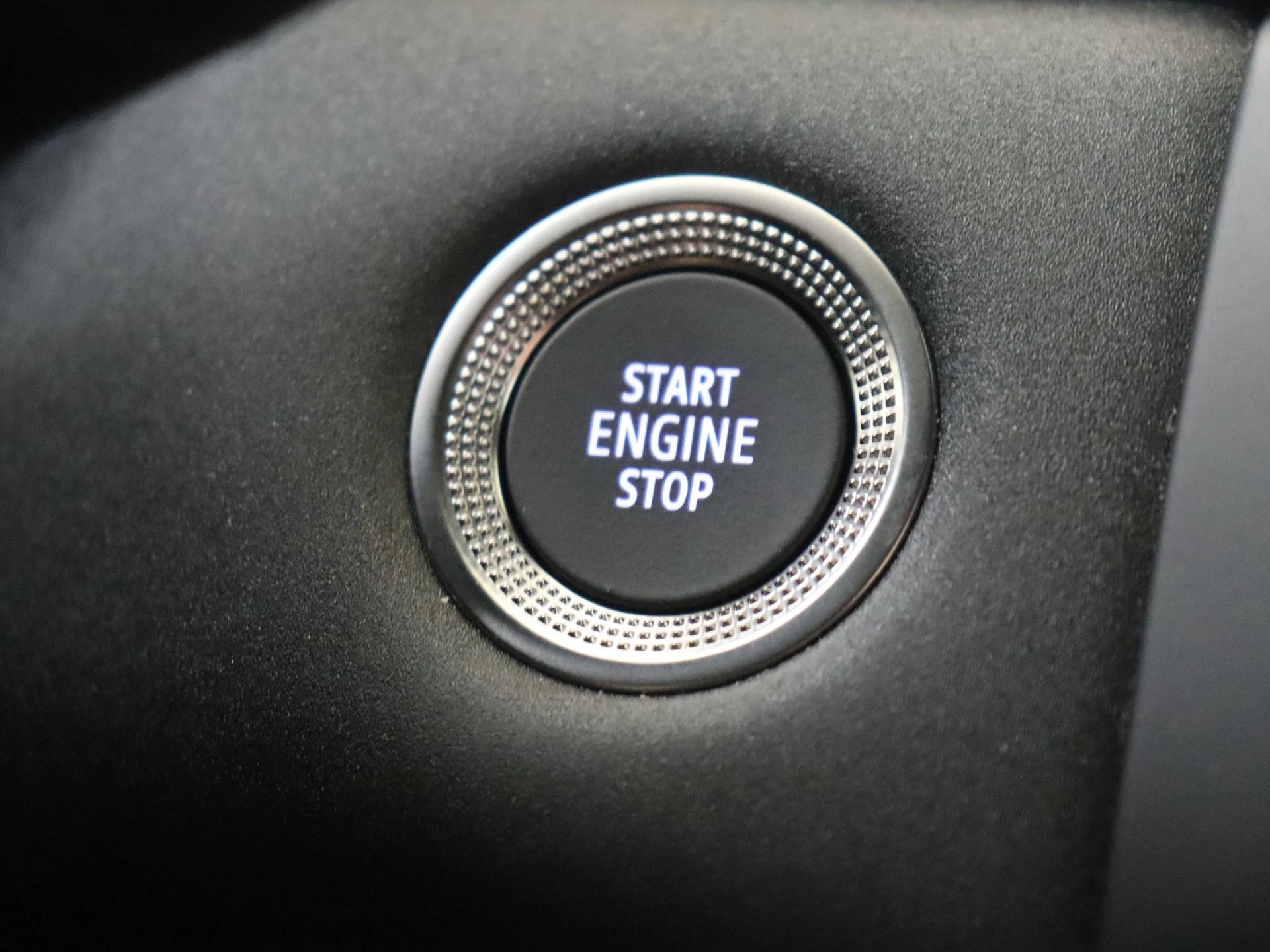 Renault-Captur-image-21