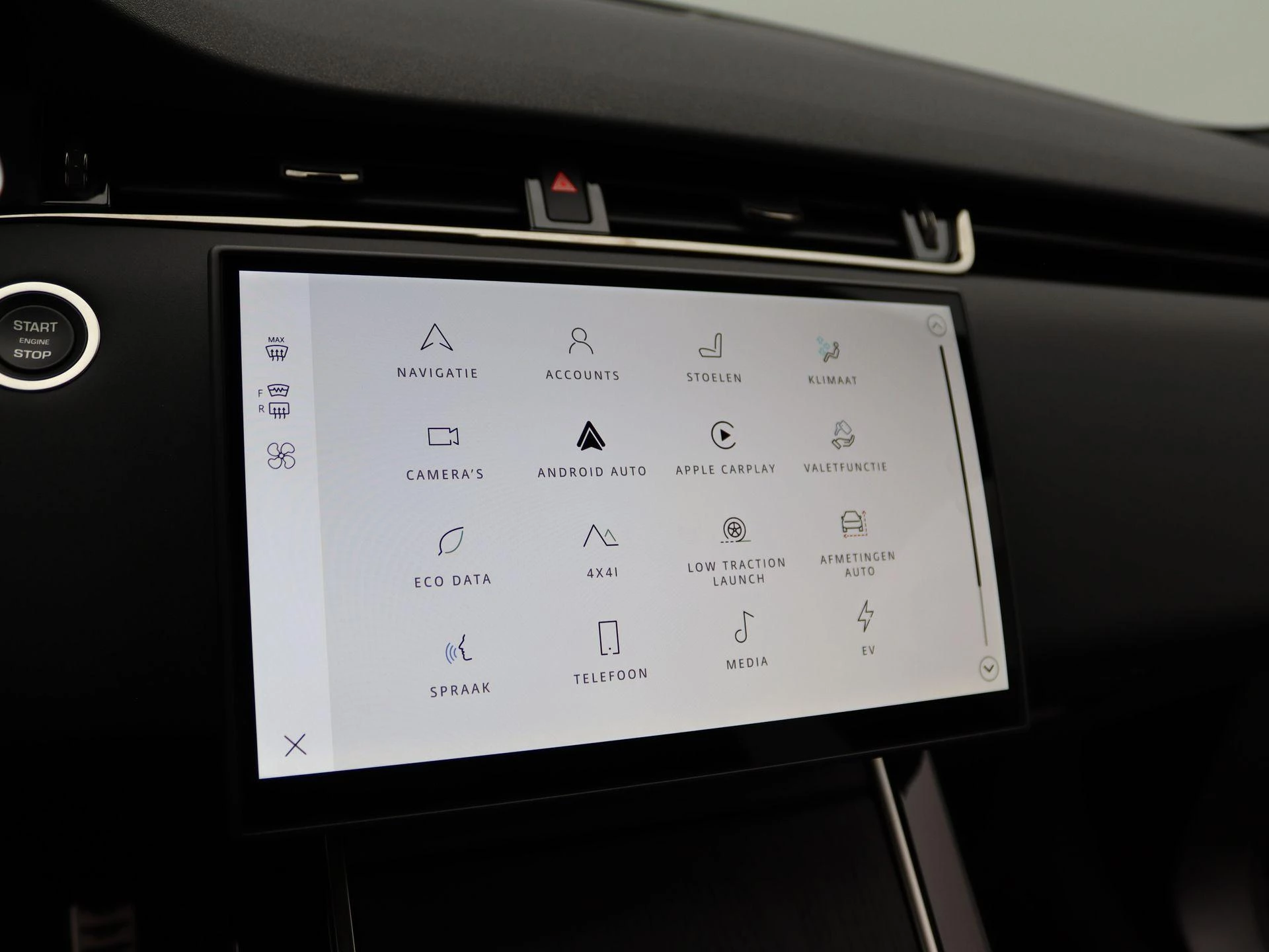 Land Rover-Range Rover Evoque-image-24