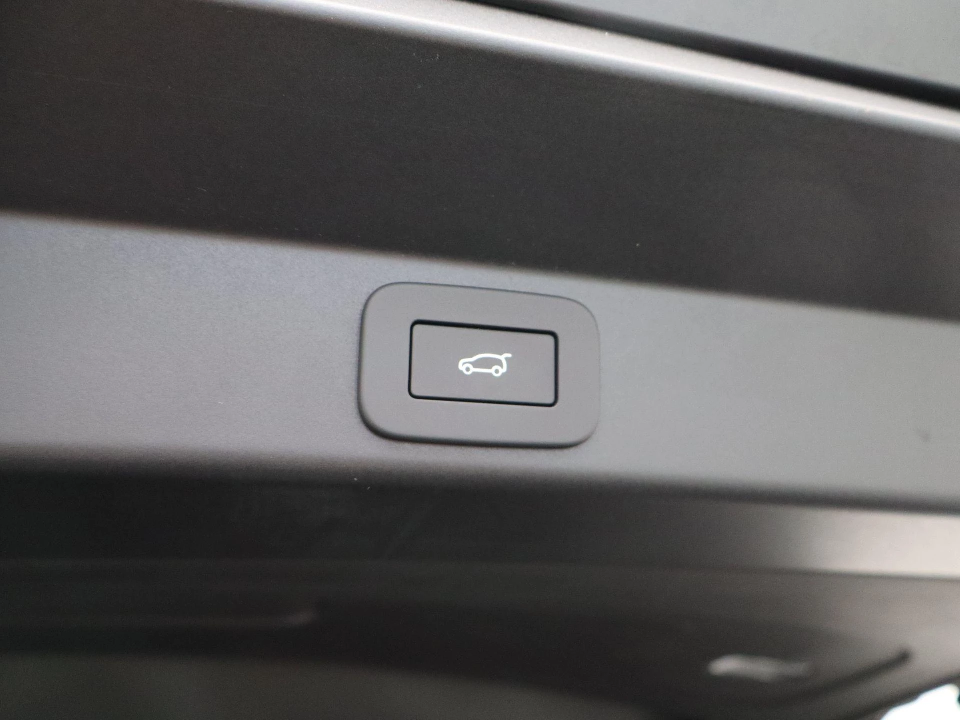 Land Rover-Range Rover Sport-image-32