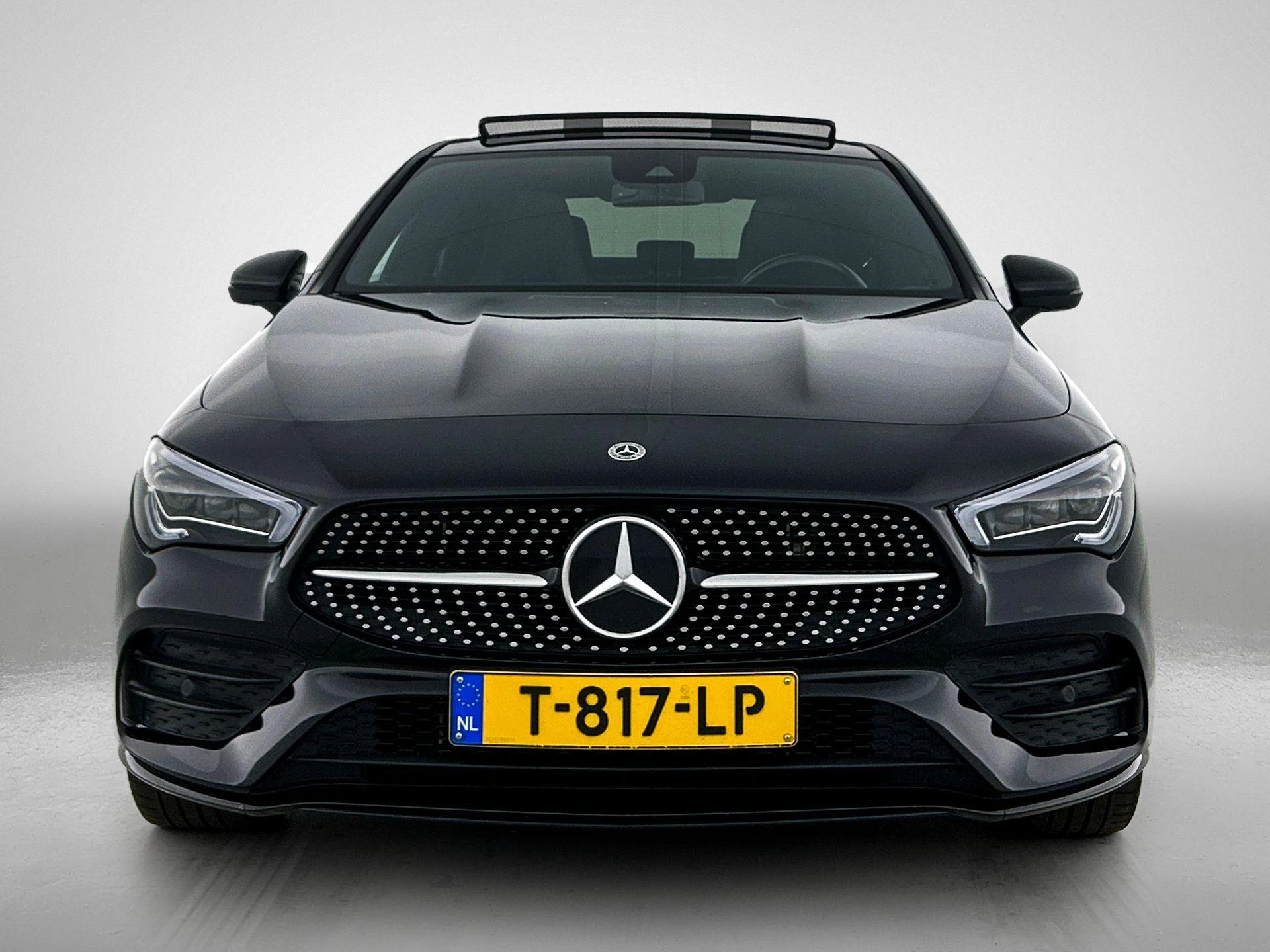 Mercedes-Benz CLA 250 e AMG Line