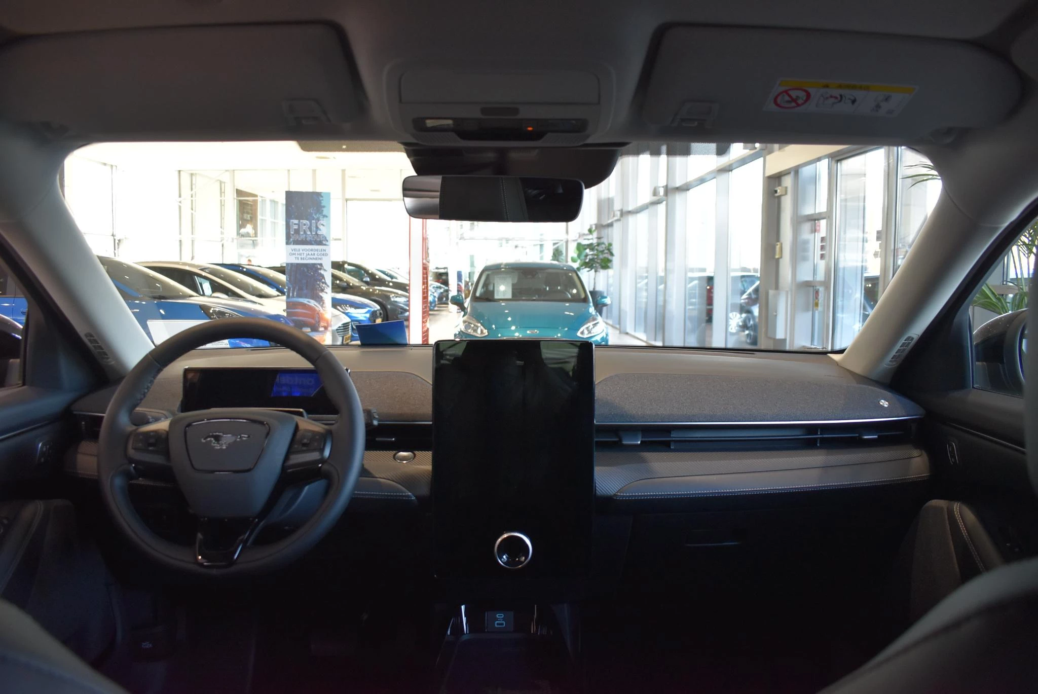 Ford-Mustang Mach-E-image-3