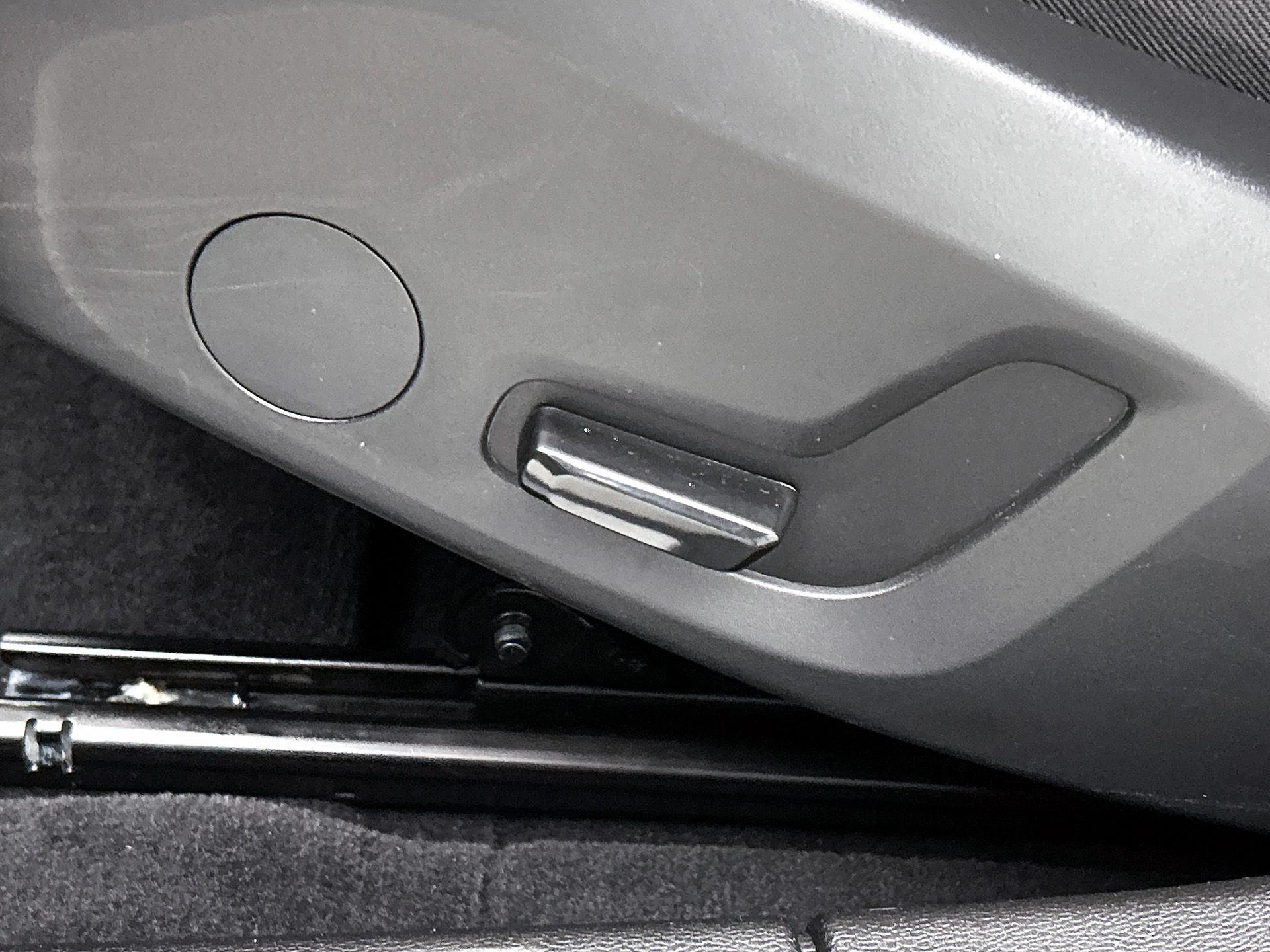 Volvo-V60-image-25