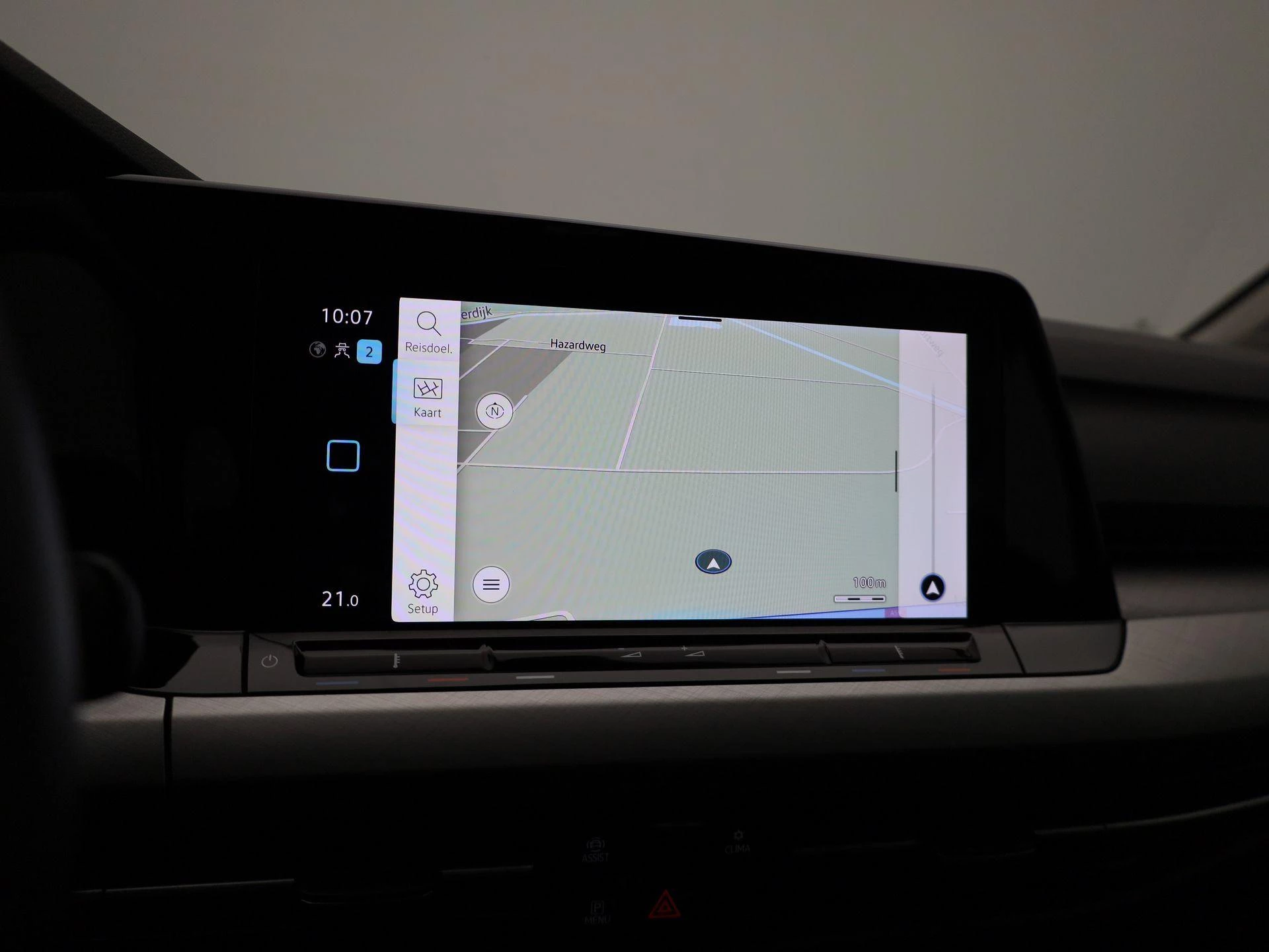 Volkswagen-Golf-image-22