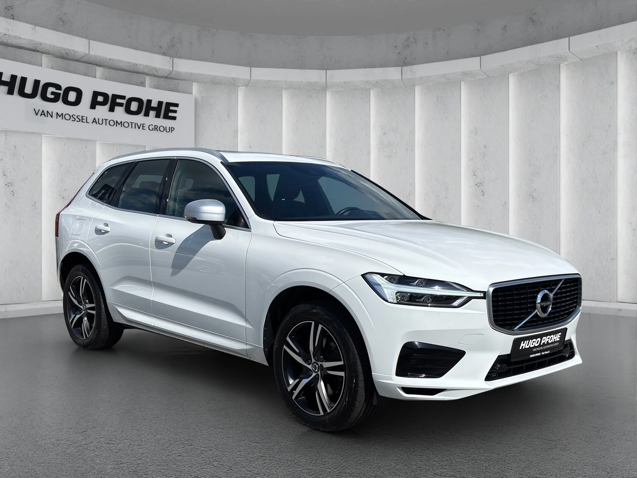 Volvo XC60 T5 AWD R-Design