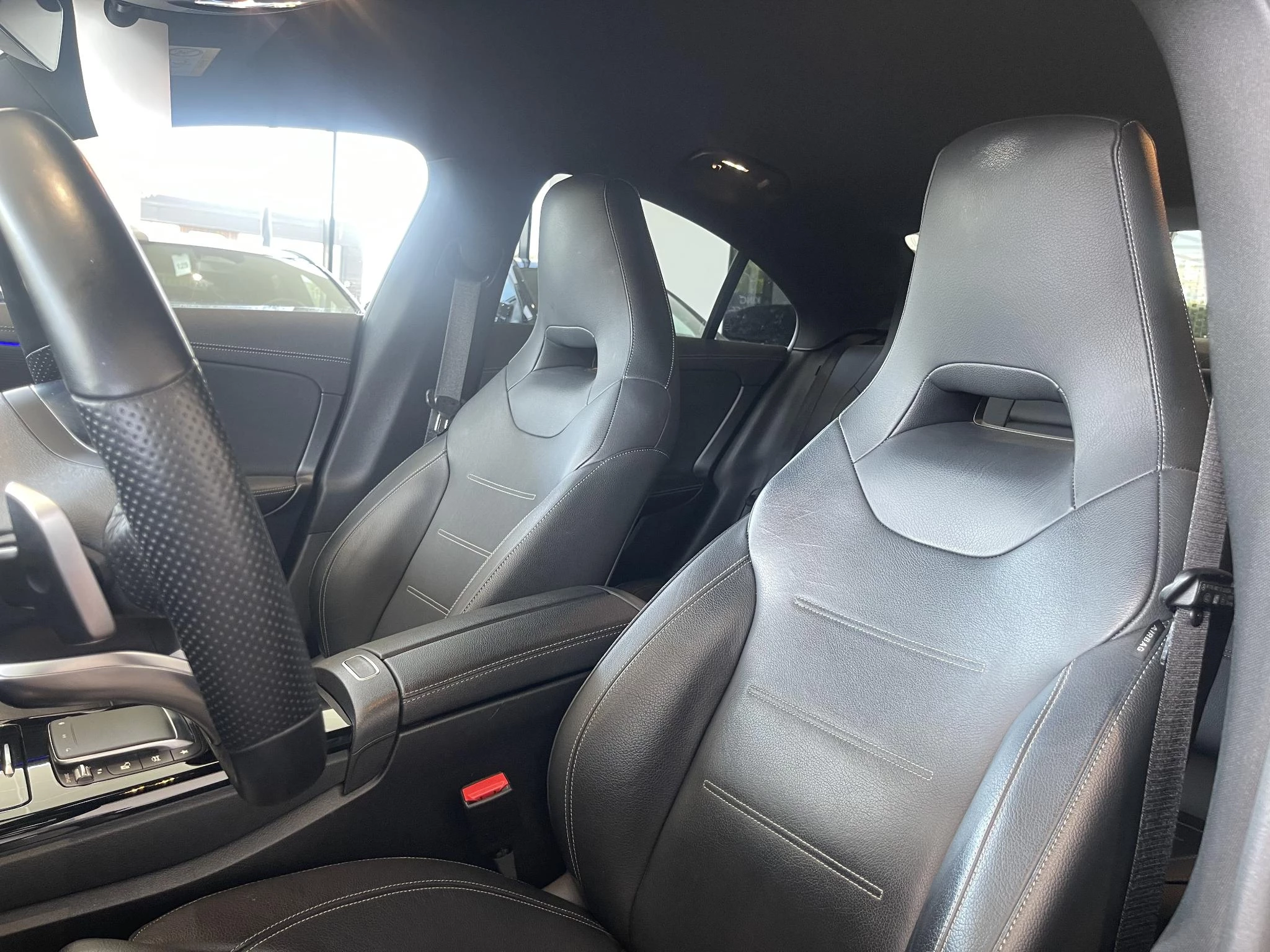 Mercedes-Benz CLA 250 e AMG Line + LEDER + CARPLAY + BURMESTER + MULTIBEAM LED +