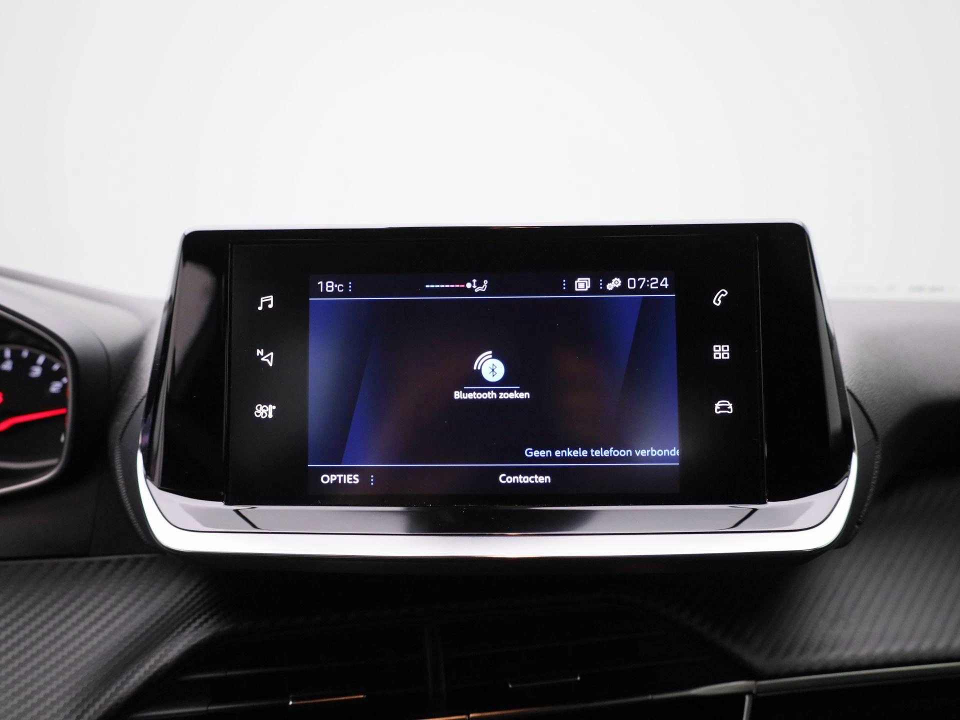 Peugeot-2008-image-21