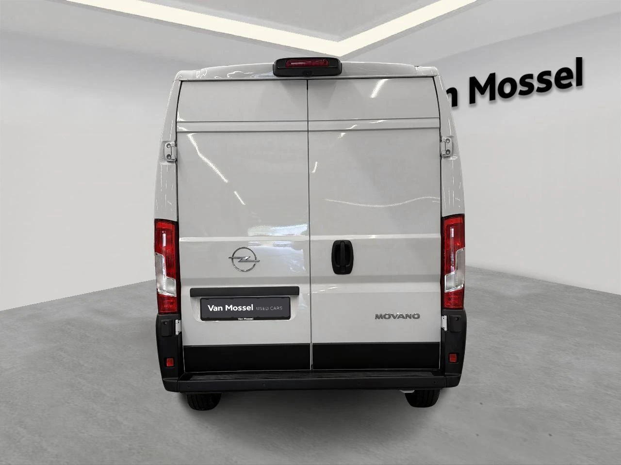 Opel-Movano-image-2