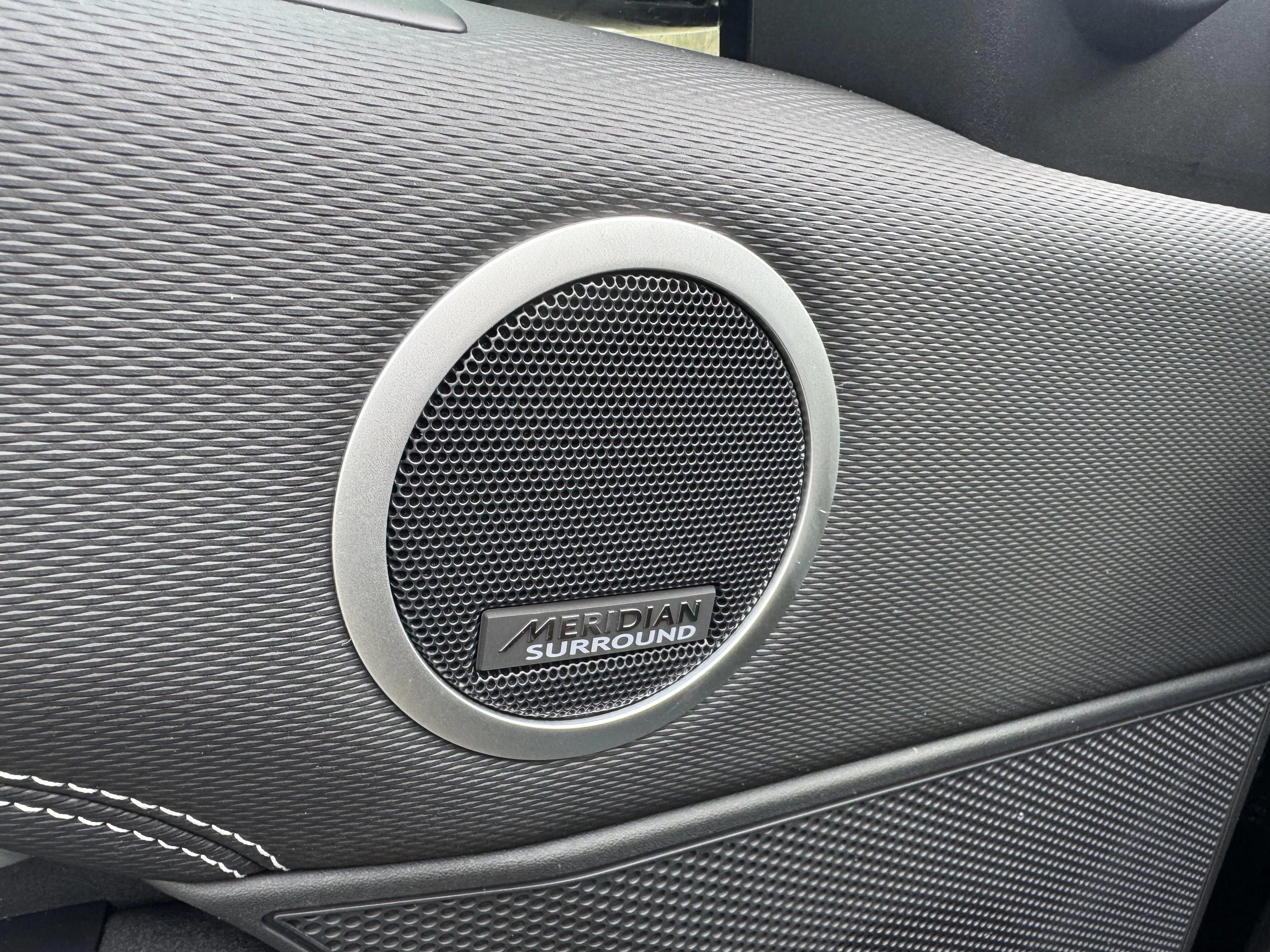 Land Rover-Discovery-image-21