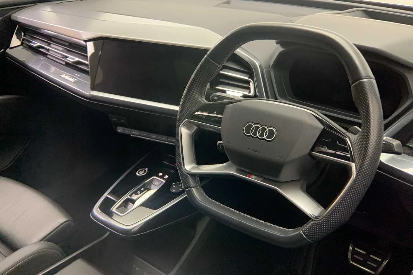 Audi-Q4 Sportback e-tron-image-5