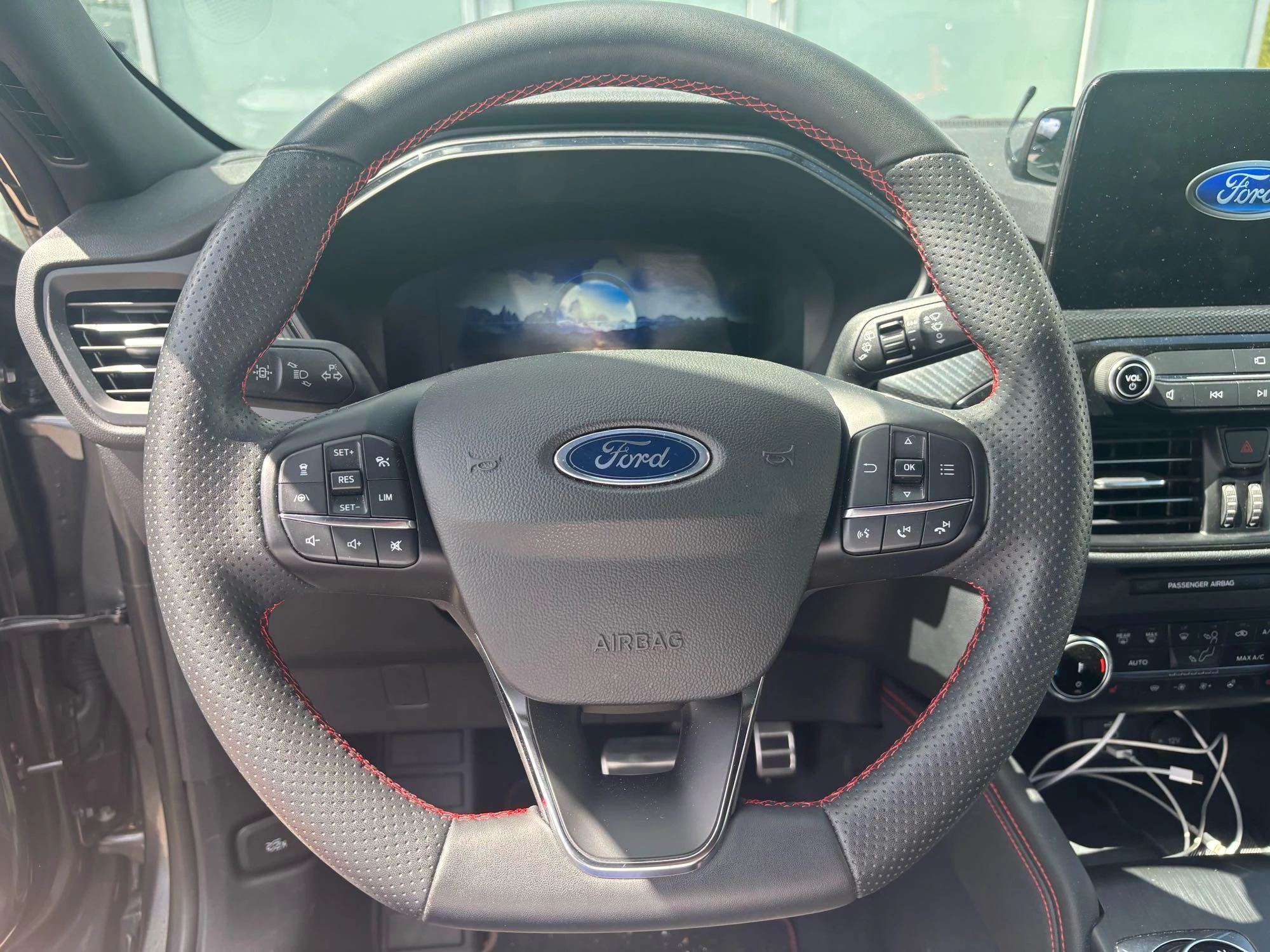 Ford-Kuga-image-10