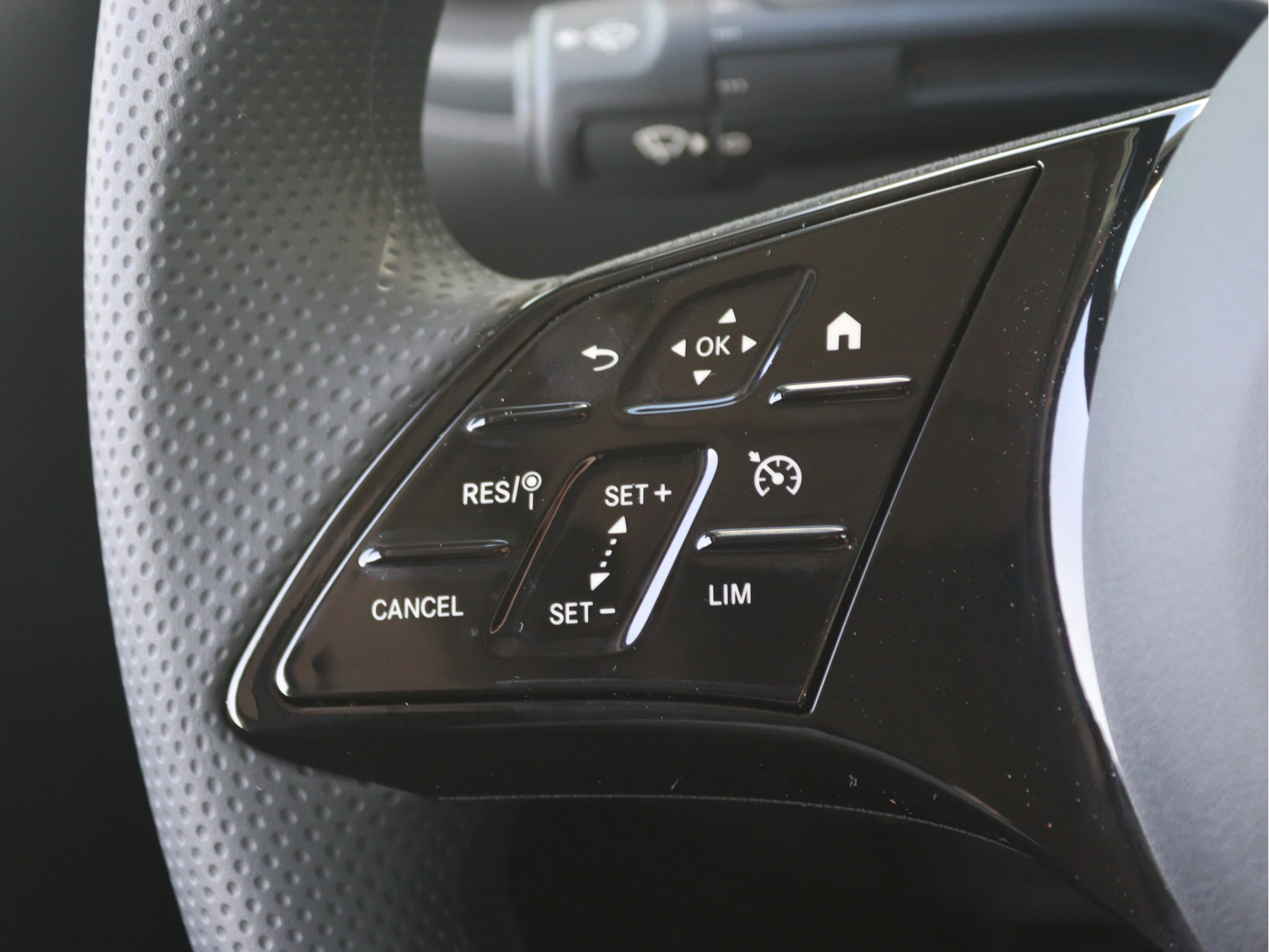 Mercedes-Benz-eCitan-image-6
