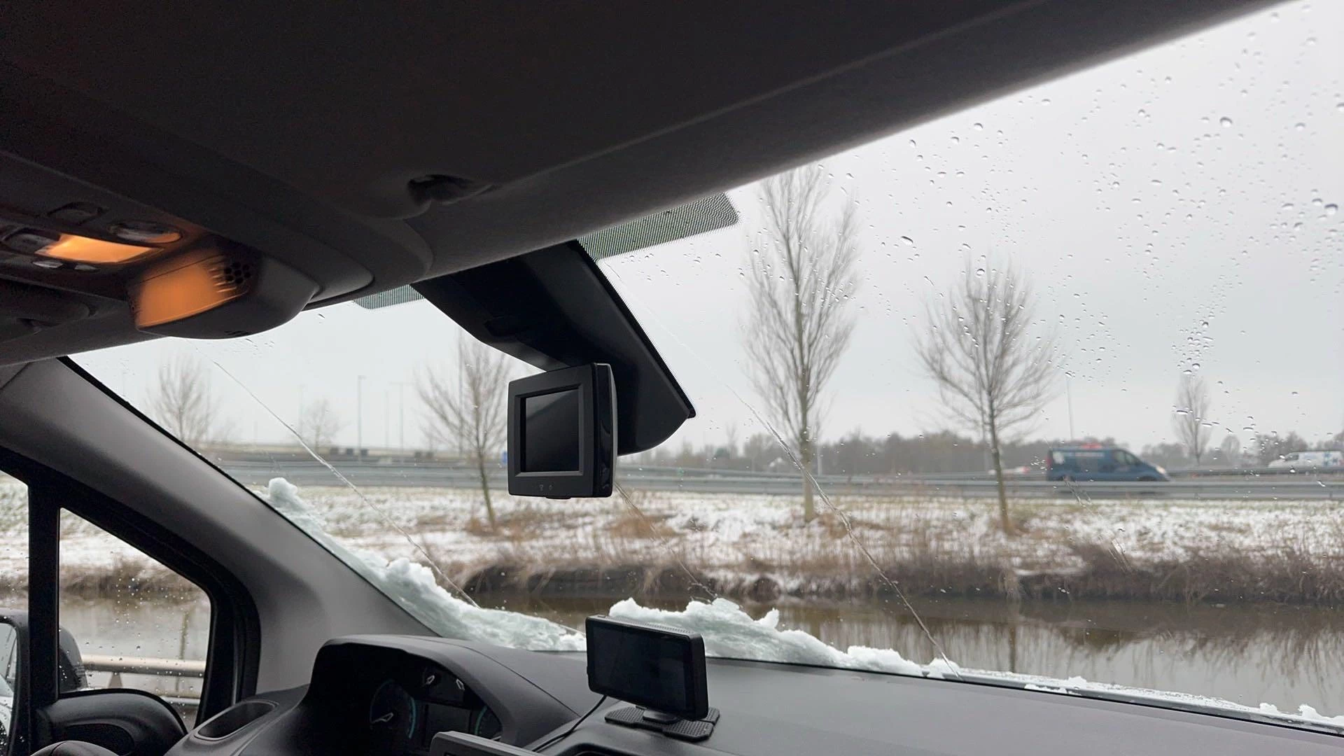 Peugeot-e-Partner-image-17