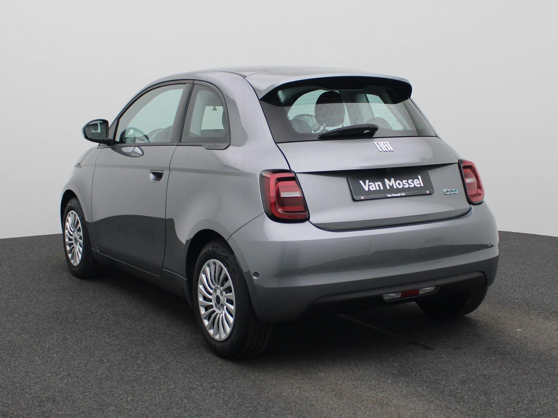 Fiat-500-image-1