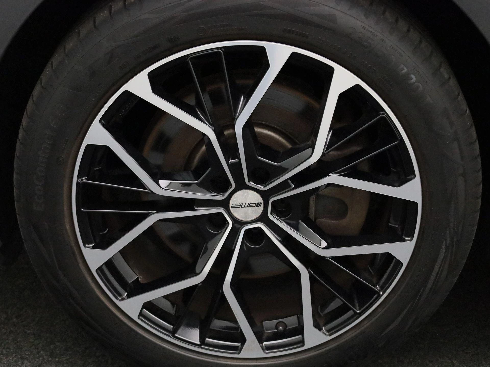 Volkswagen ID.5 Pro 77 kWh