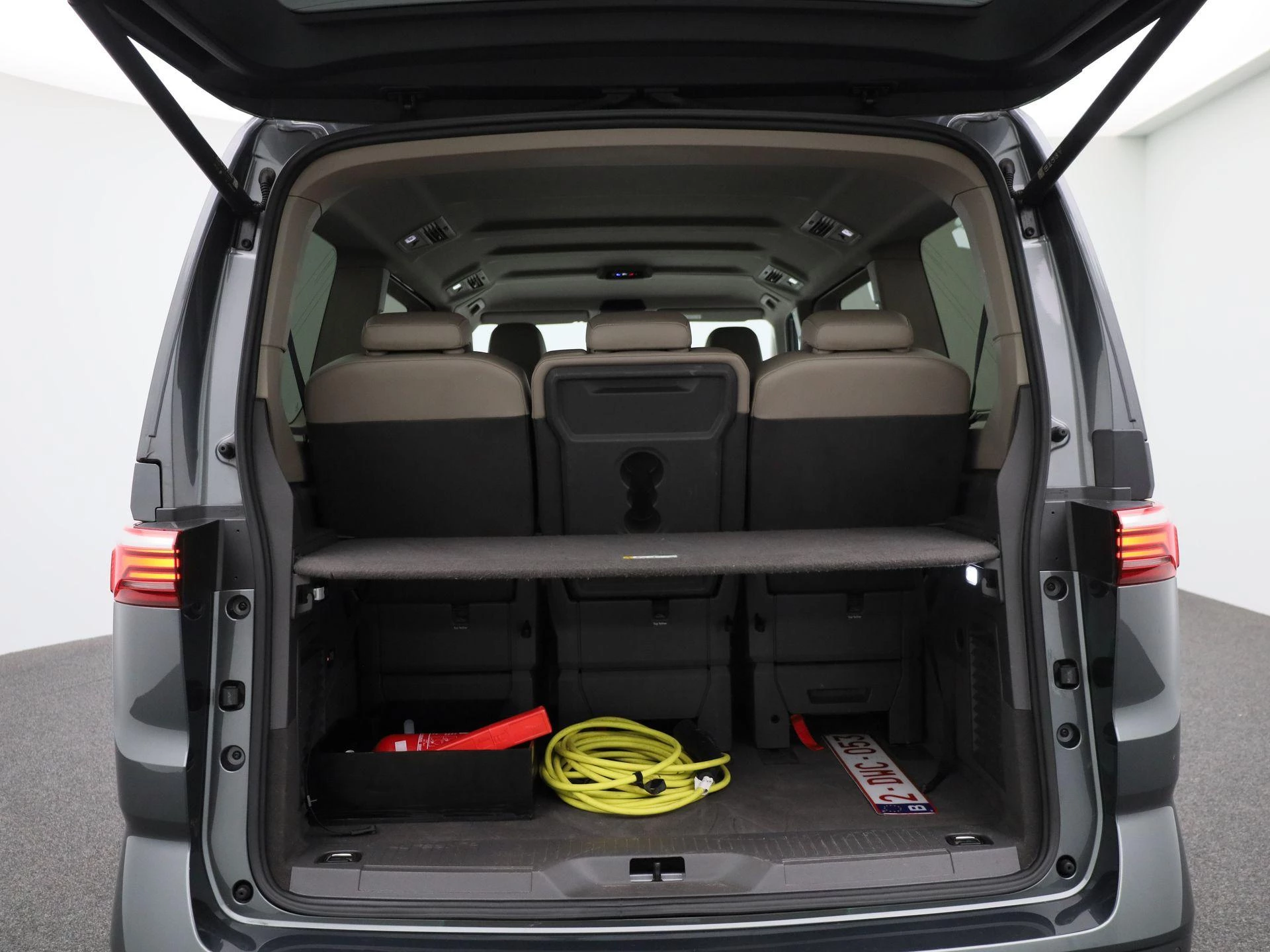 Volkswagen Multivan 1.4 eHybrid L2H1 Life 218PK