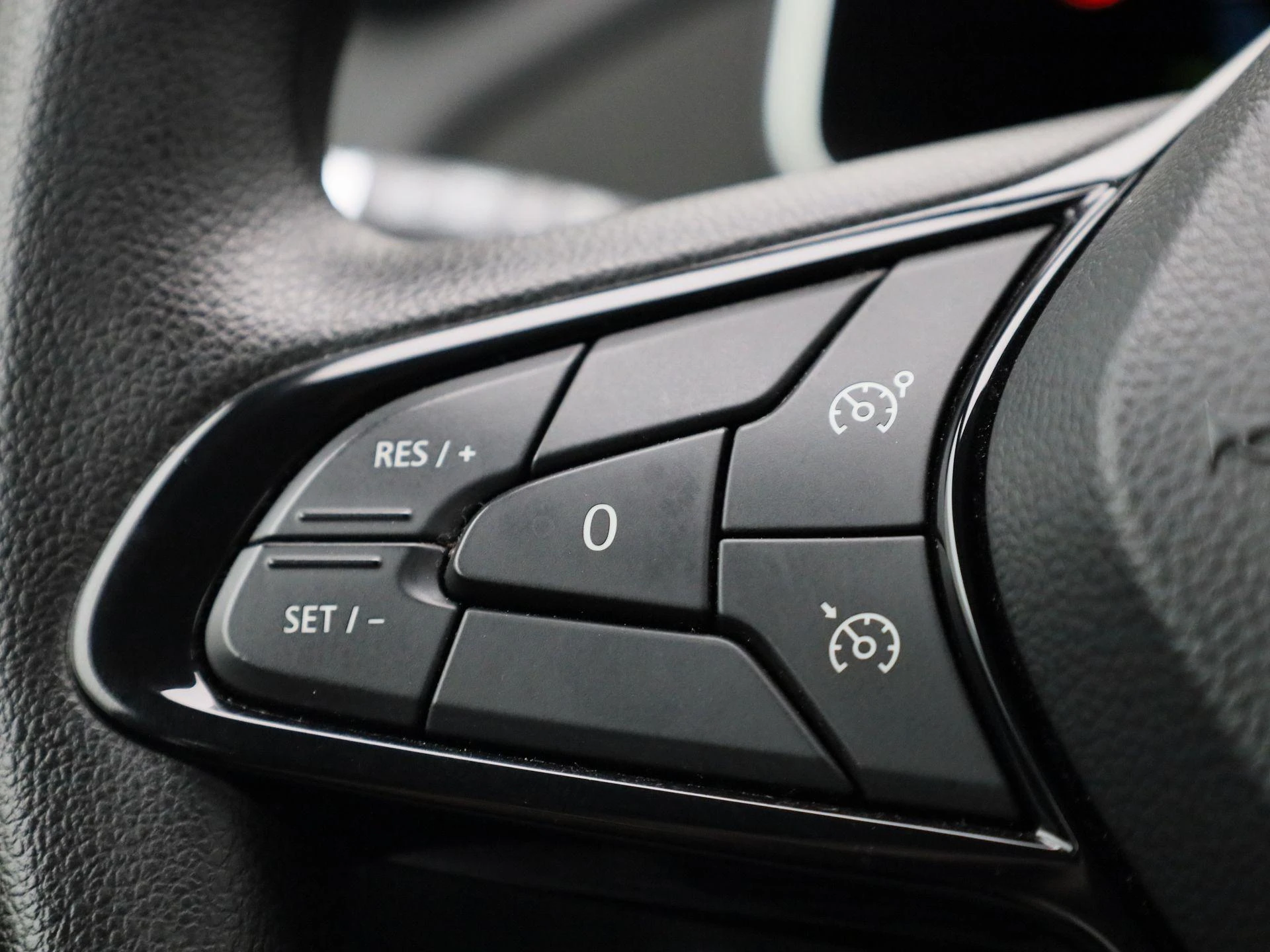 Renault-ZOE-image-17
