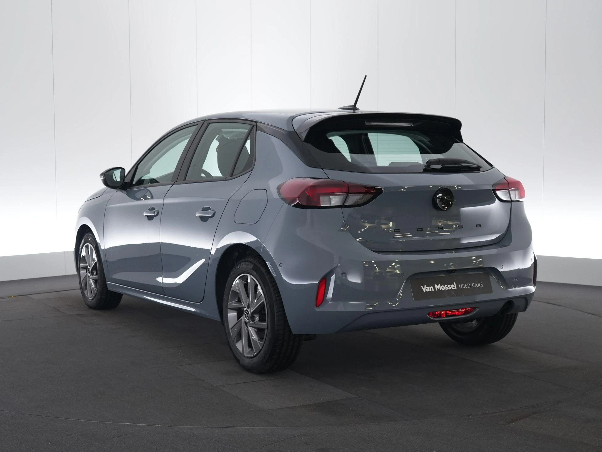 Opel-Corsa-image-1