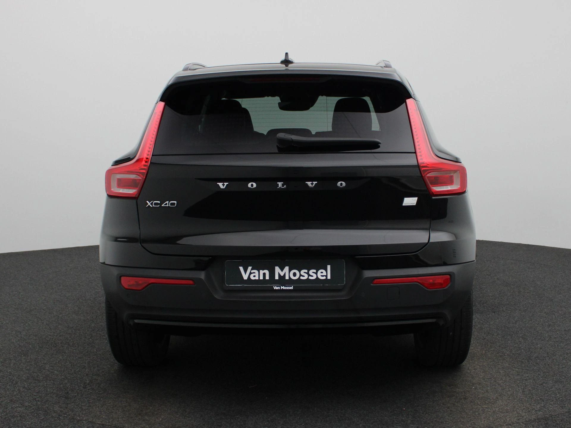 Volvo-XC40-image-4