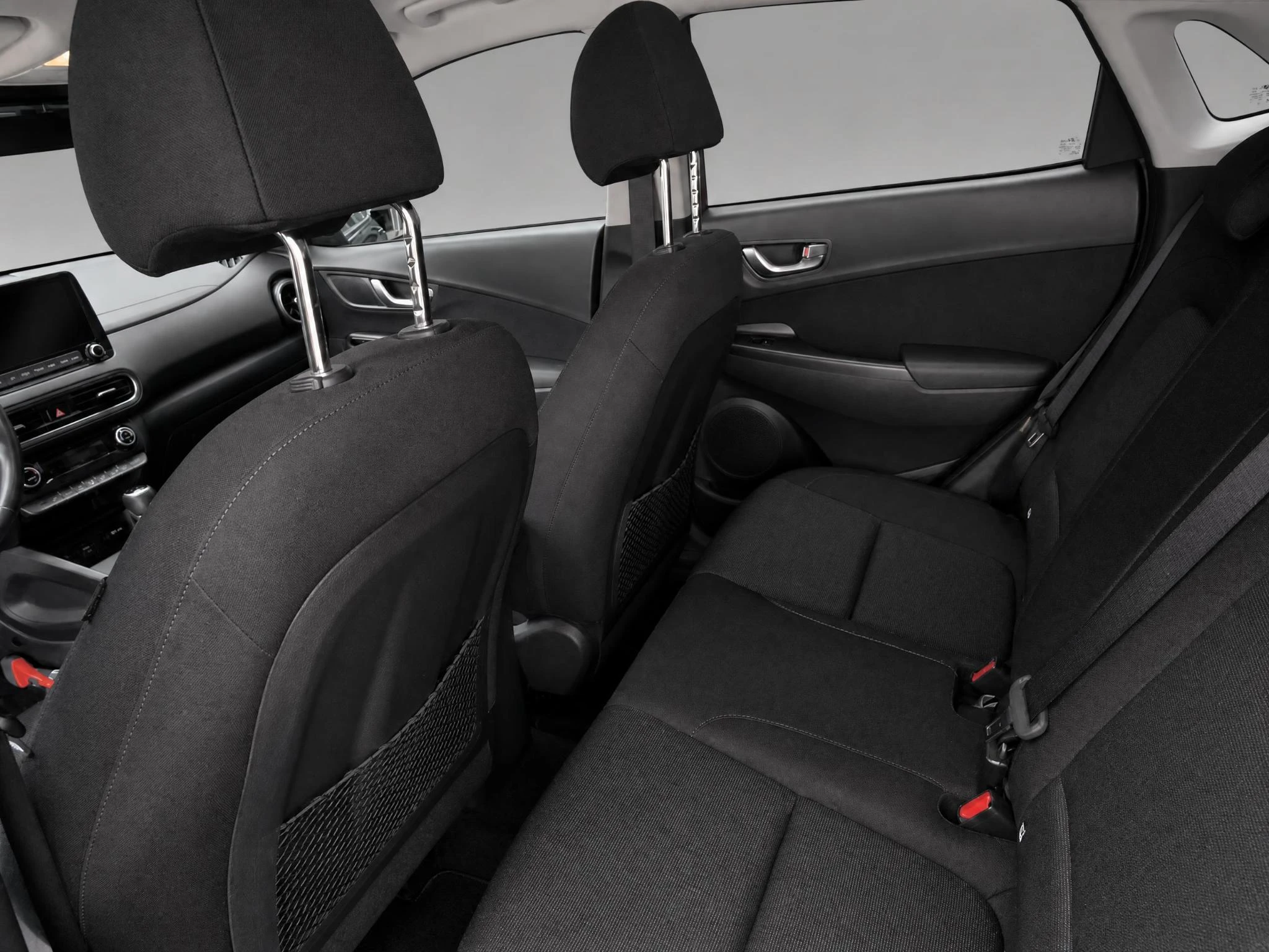 Hyundai-Kona-image-12