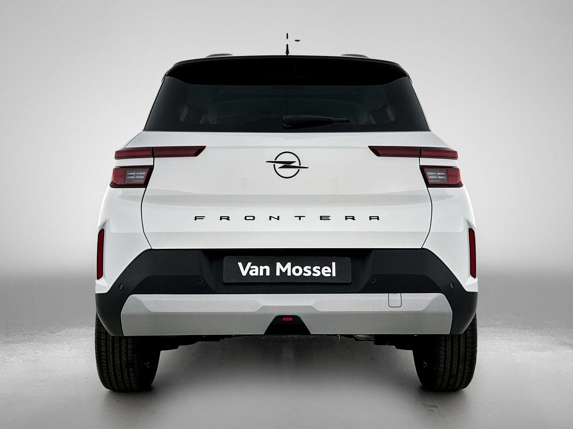 Opel-Frontera-image-2