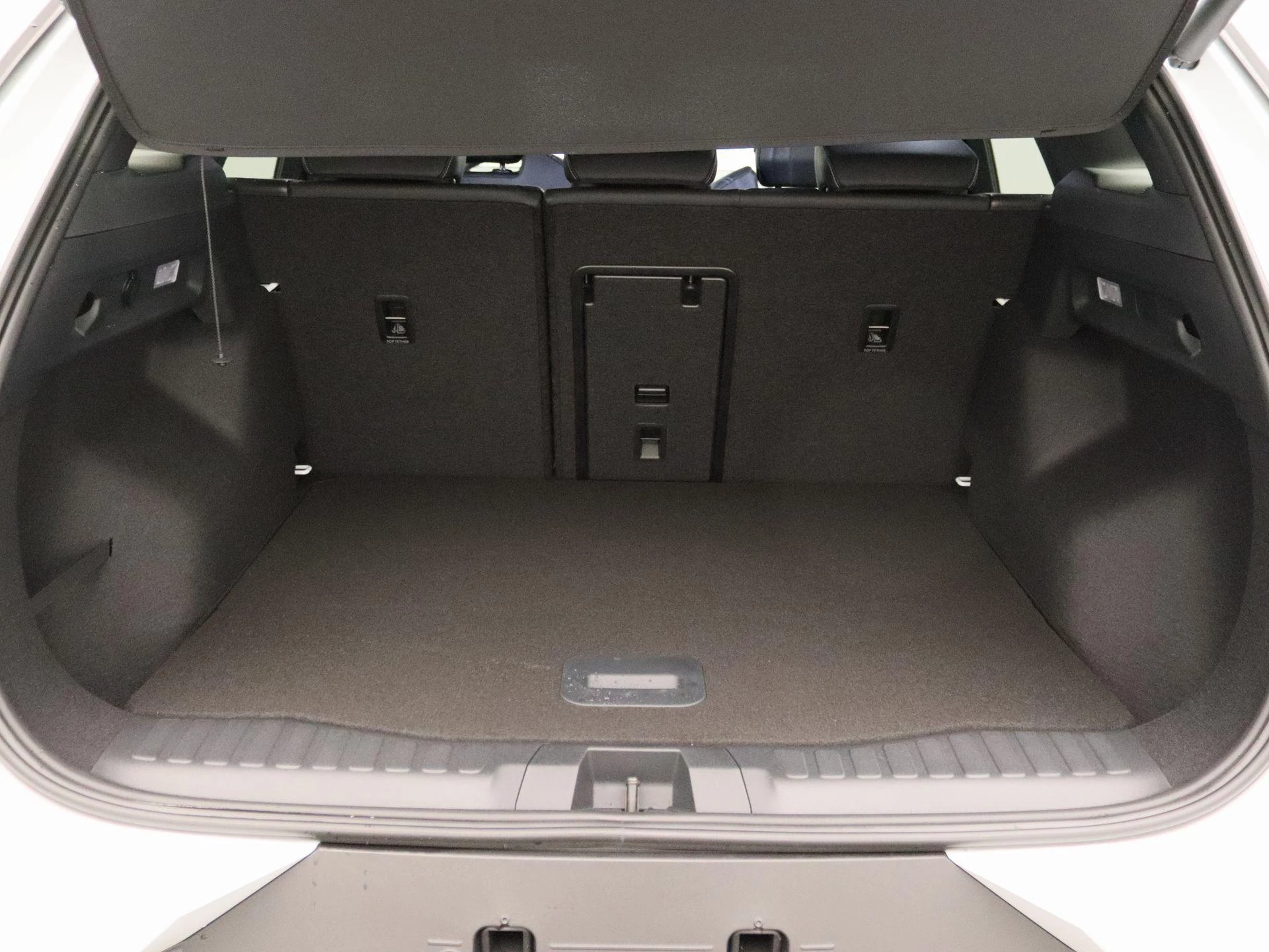 Ford-Explorer-image-14
