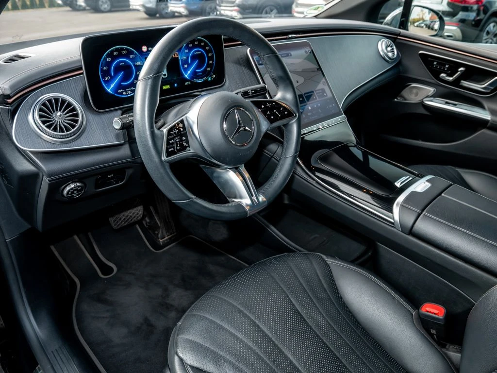 Mercedes-Benz-EQE 350+-image-8