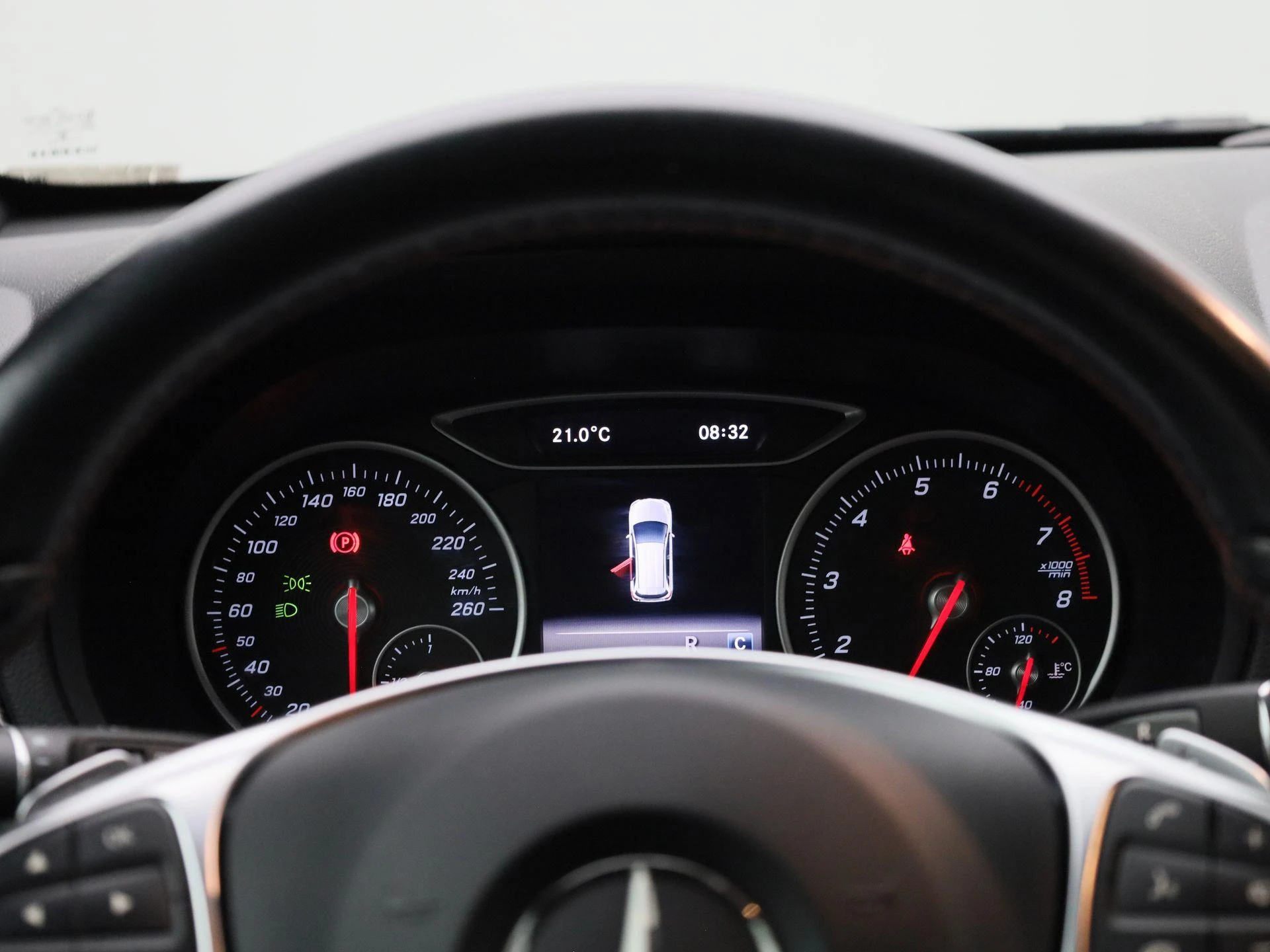 Mercedes-Benz-B-Klasse-image-8
