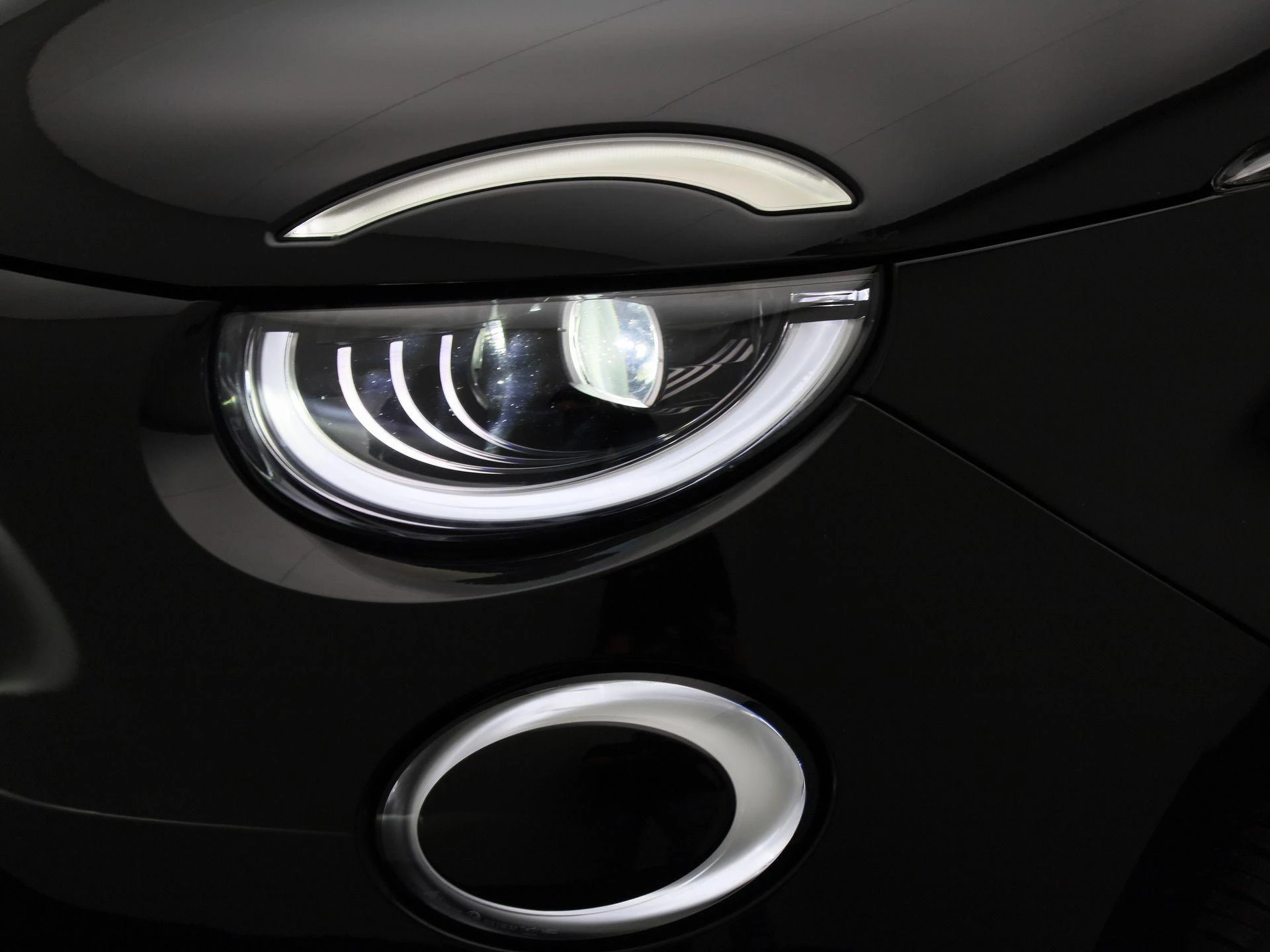 Fiat-500e-image-13