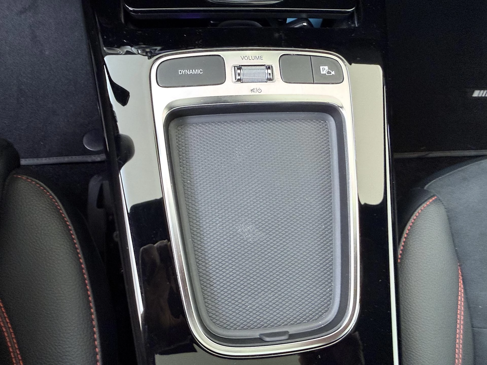 Mercedes-Benz-A-Klasse-image-20