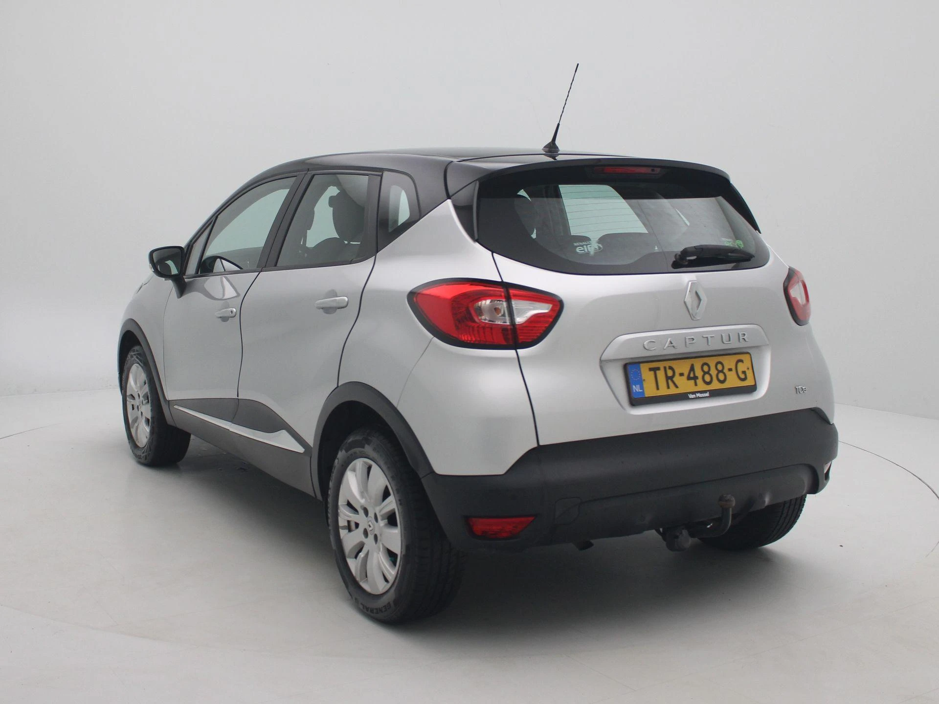 Renault-Captur-image-1