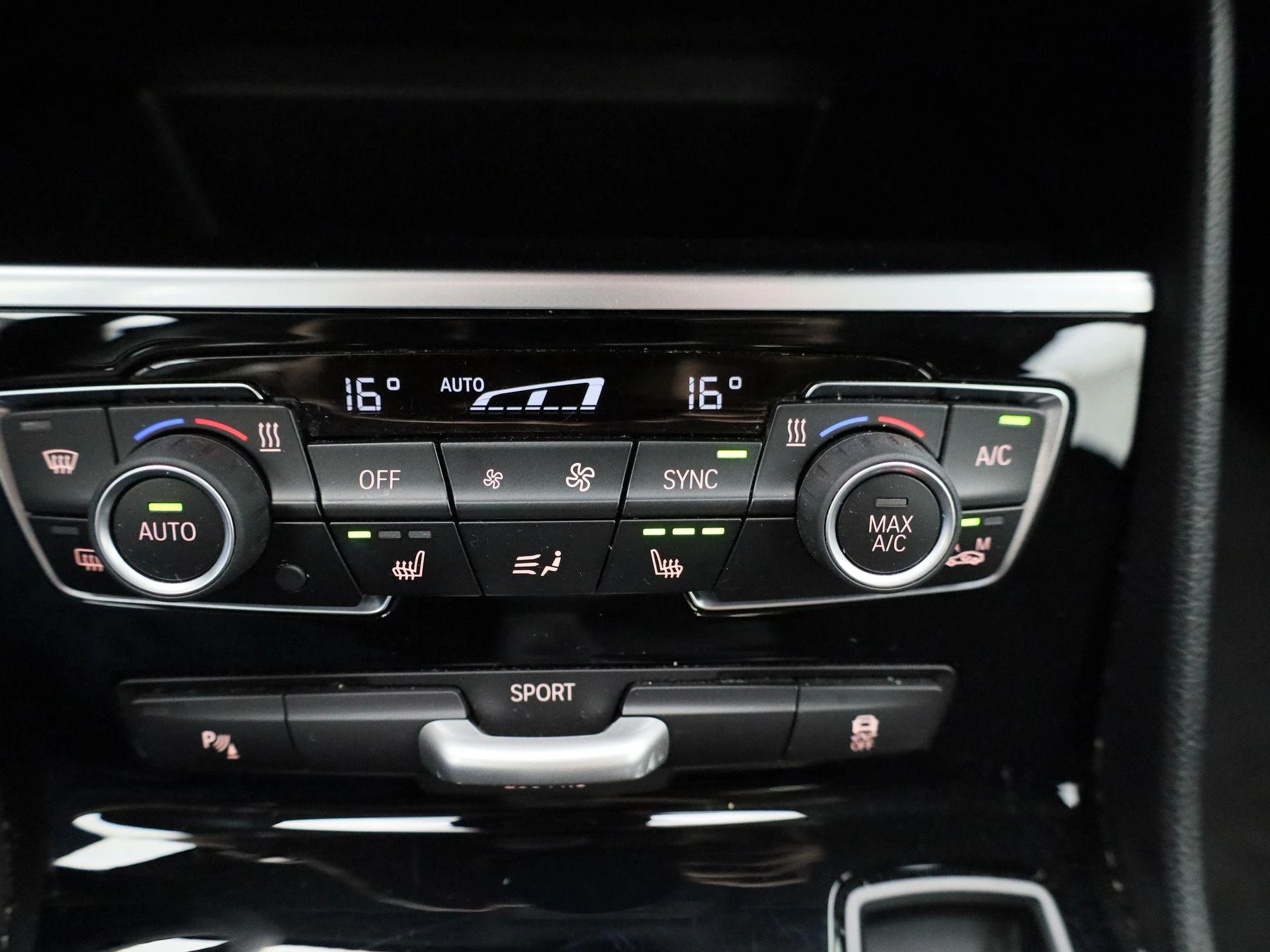 BMW Série 2 Active Tourer 216d (85kW)